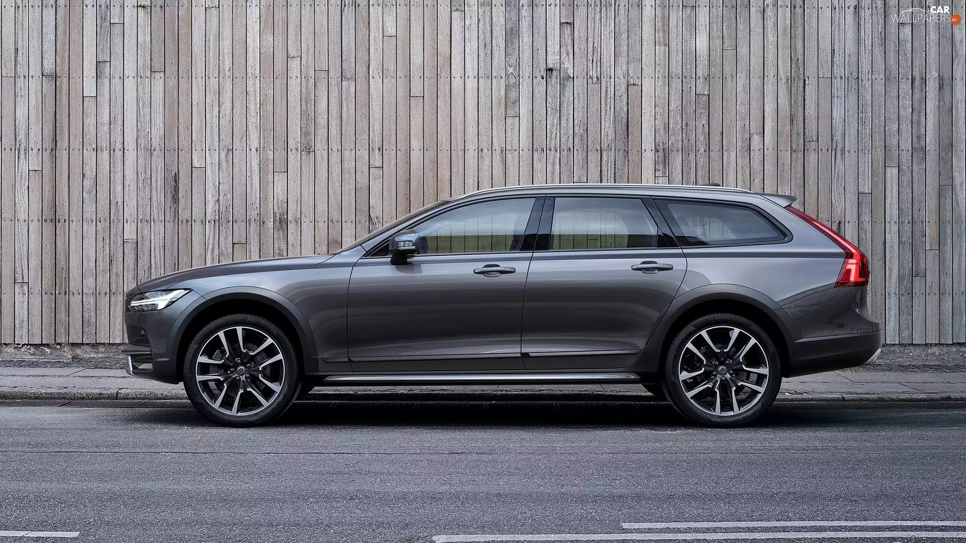 Volvo V90 Cross Country, wall, boarding, 2017