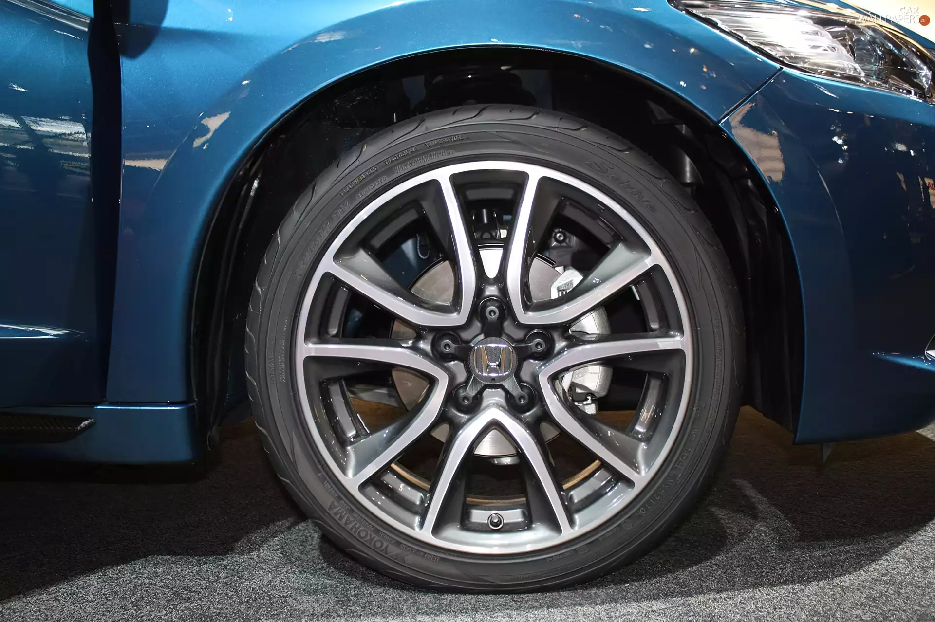 Honda CR-Z, alloy wheels