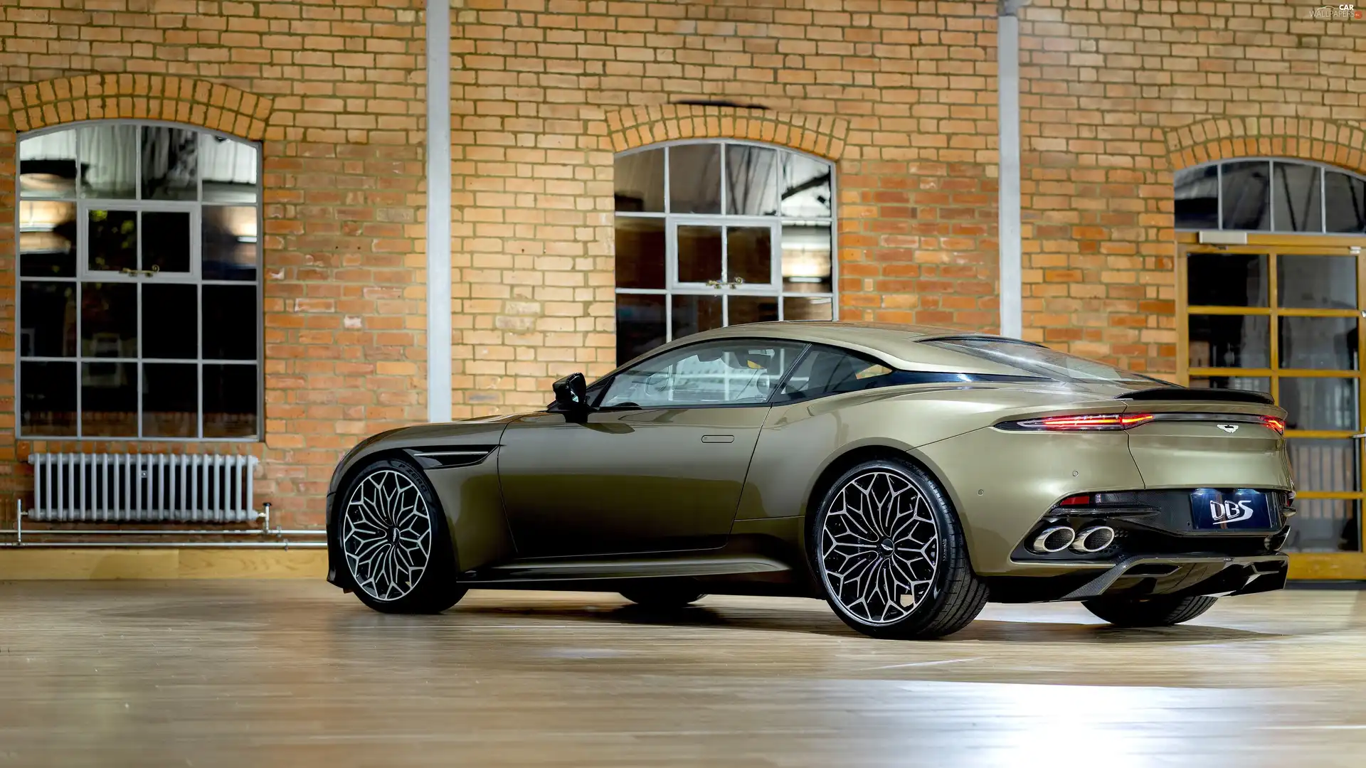 House, Aston Martin DBS Superleggera, 2019