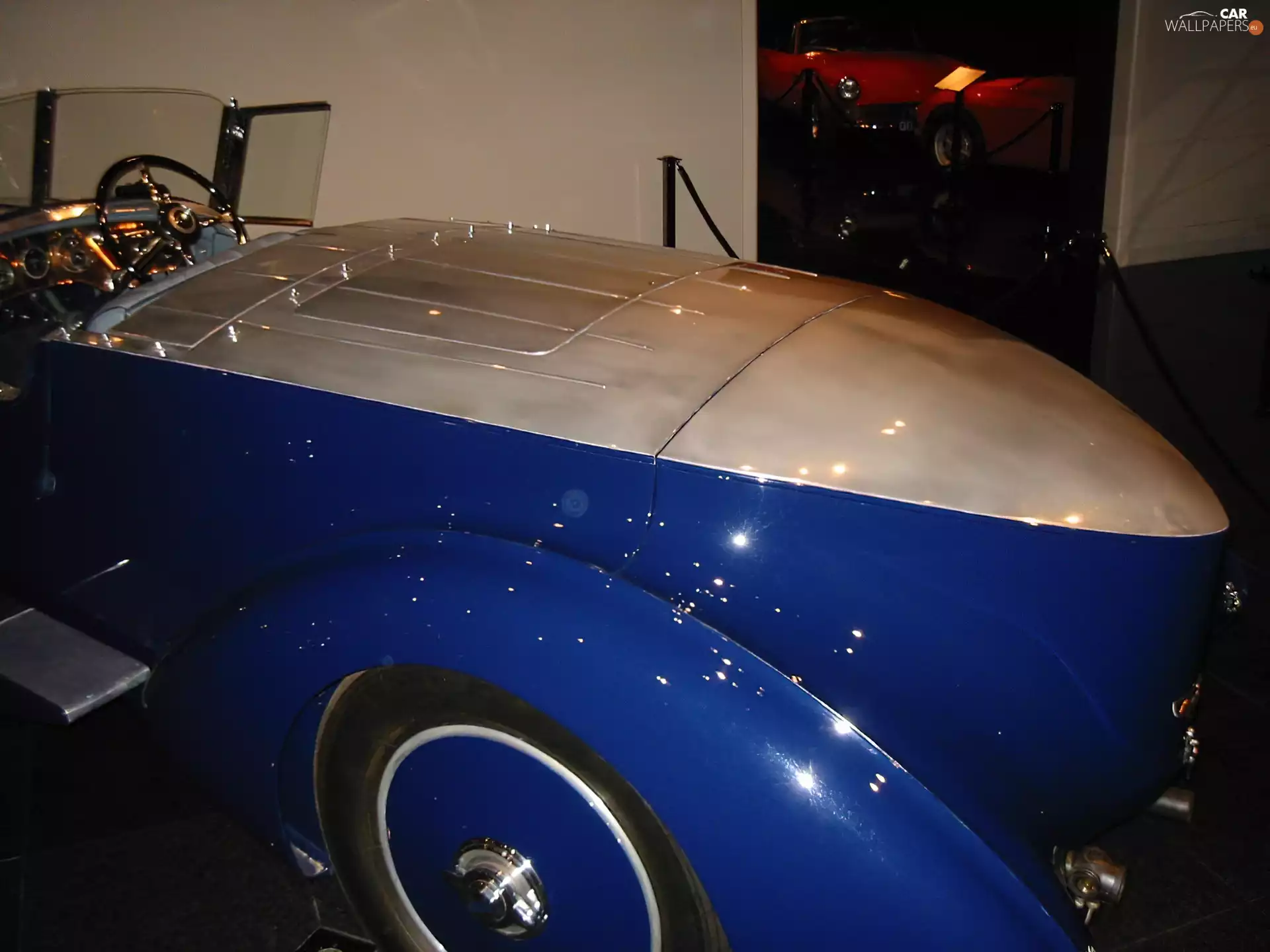 driver, Bentley, circle