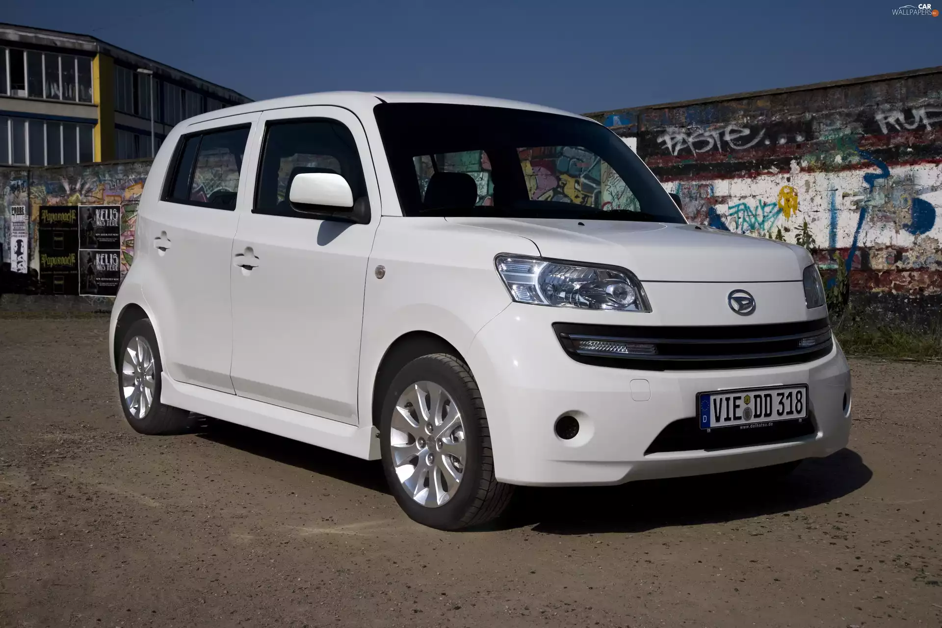 styles, Daihatsu Materia, Dubaj