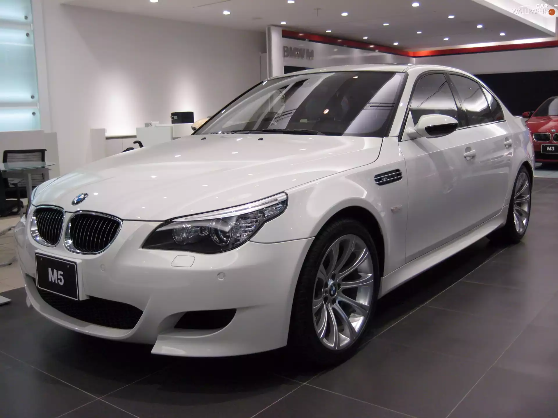 White, E60, saloon, BMW 5