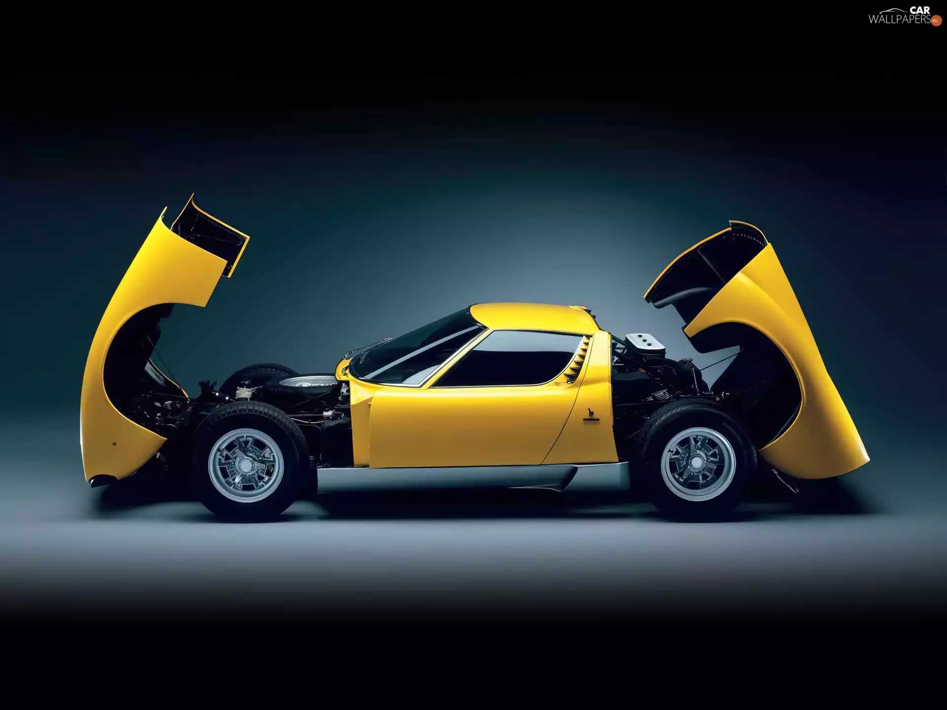 Carrier, Lamborghini Miura, Engine