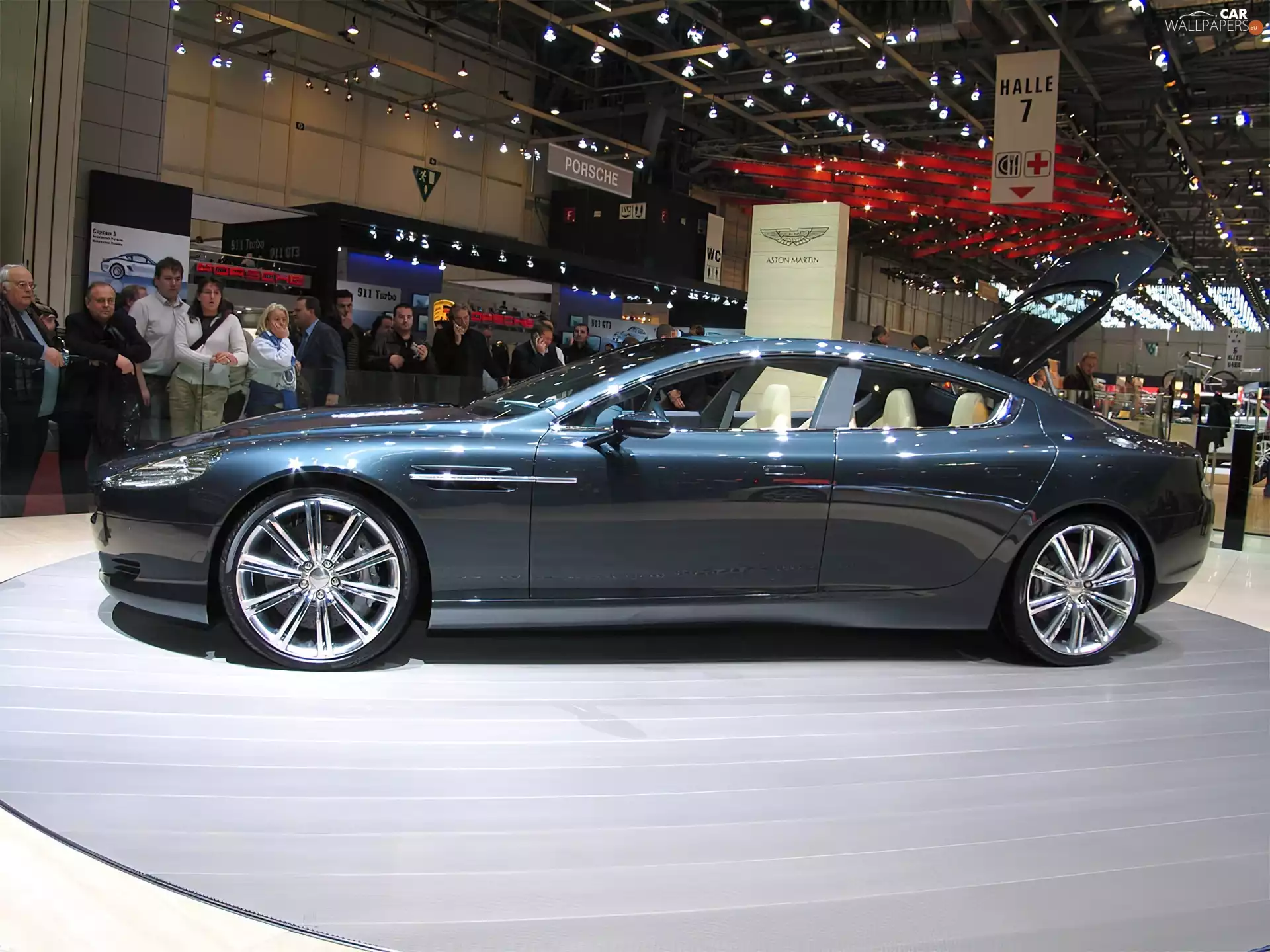 Aston Martin Rapide, exhibition