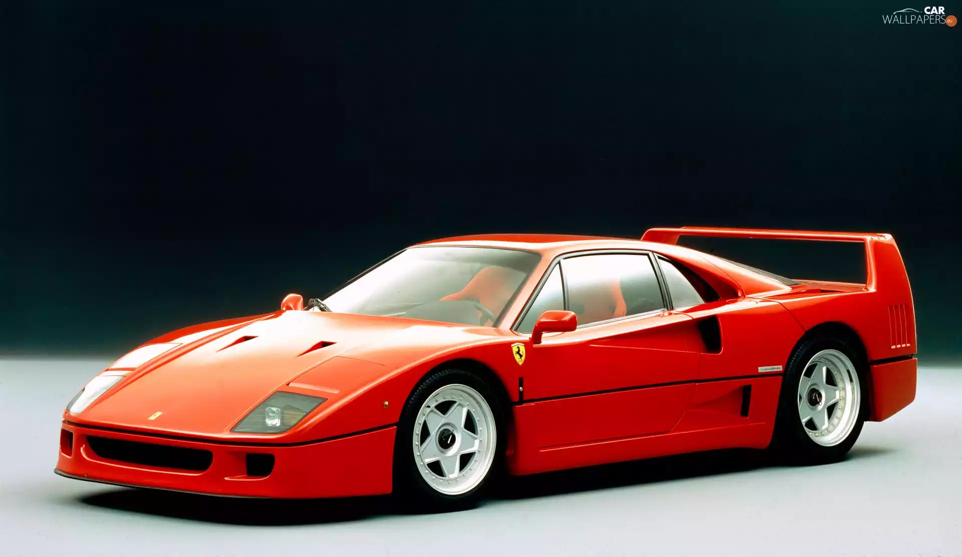 driver, Ferrari F 40, Doors