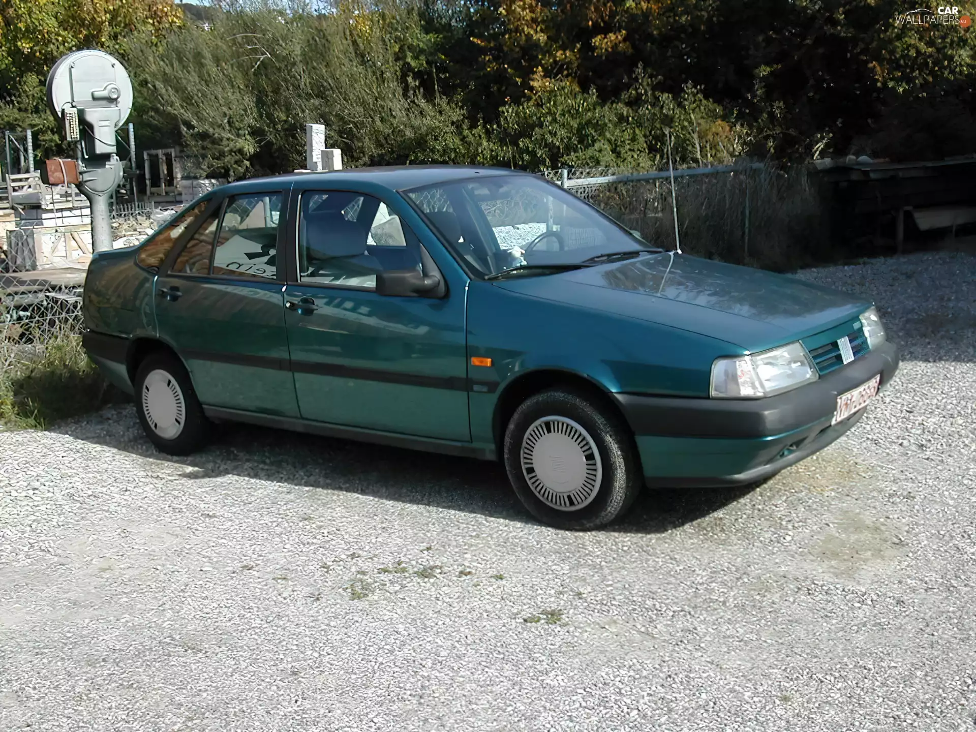 Fiat Tempra, Sedan