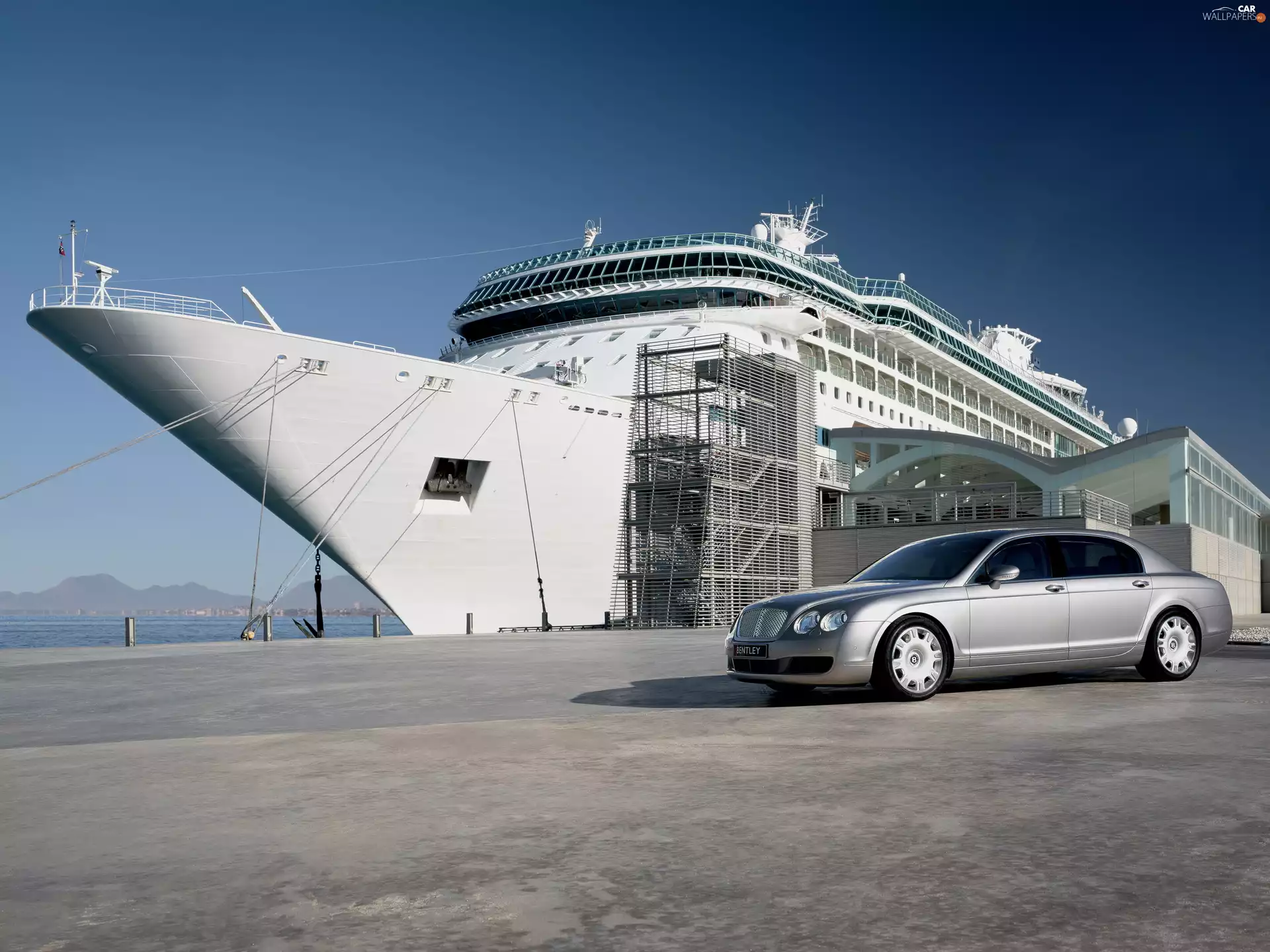 ferry, Bentley Continental Flying Spur, Luxury