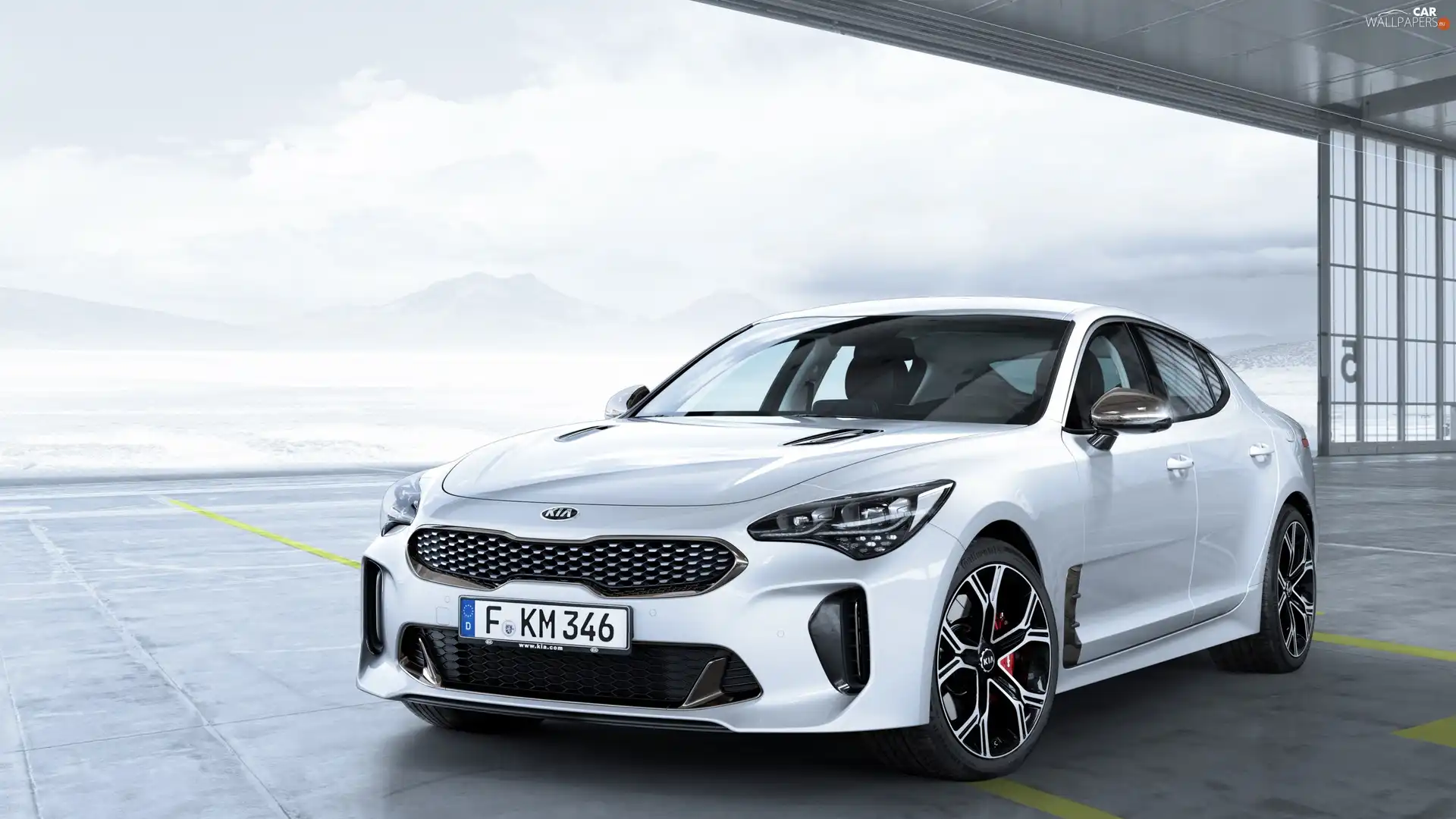 Kia Stinger GT, Front