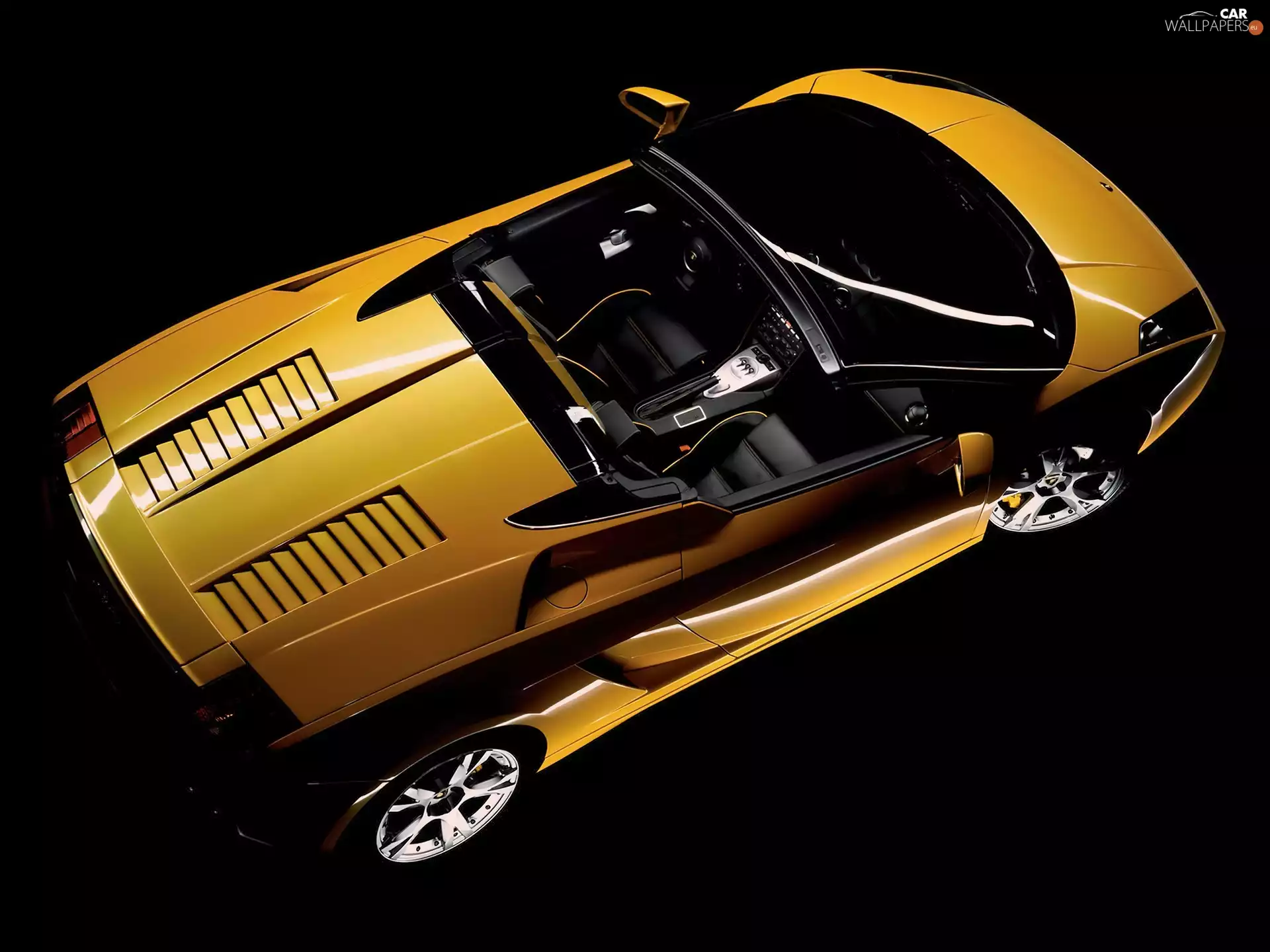 Lamborghini Gallardo, Engine, Centre, cover