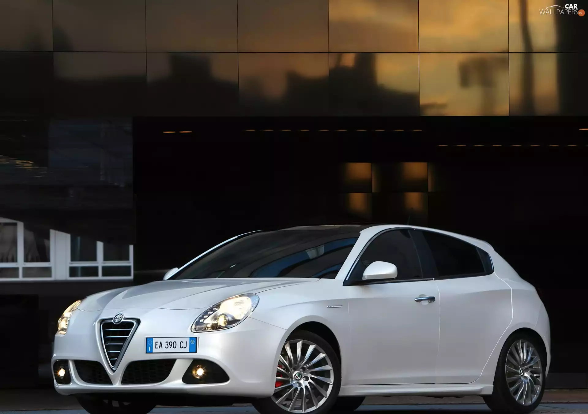 White, Alfa Romeo, Giulietta