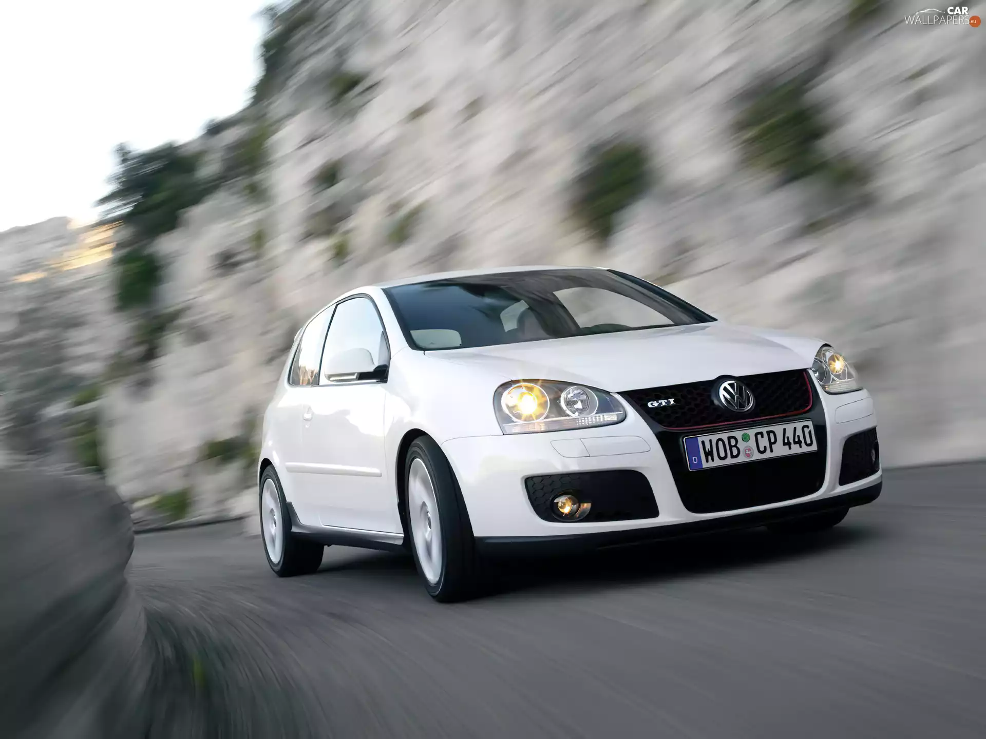 Volkswagen Golf 5, White GTI