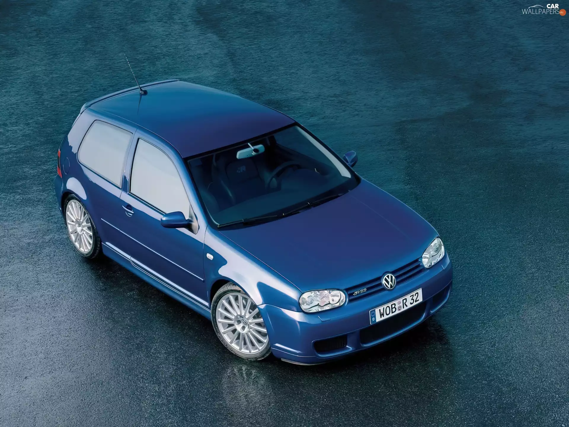 Golf 4, blue