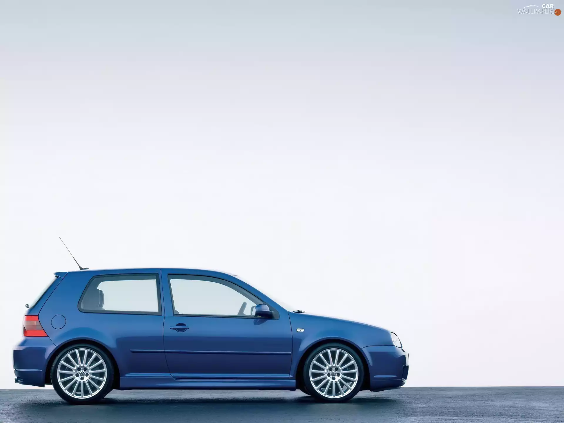Golf 4, blue