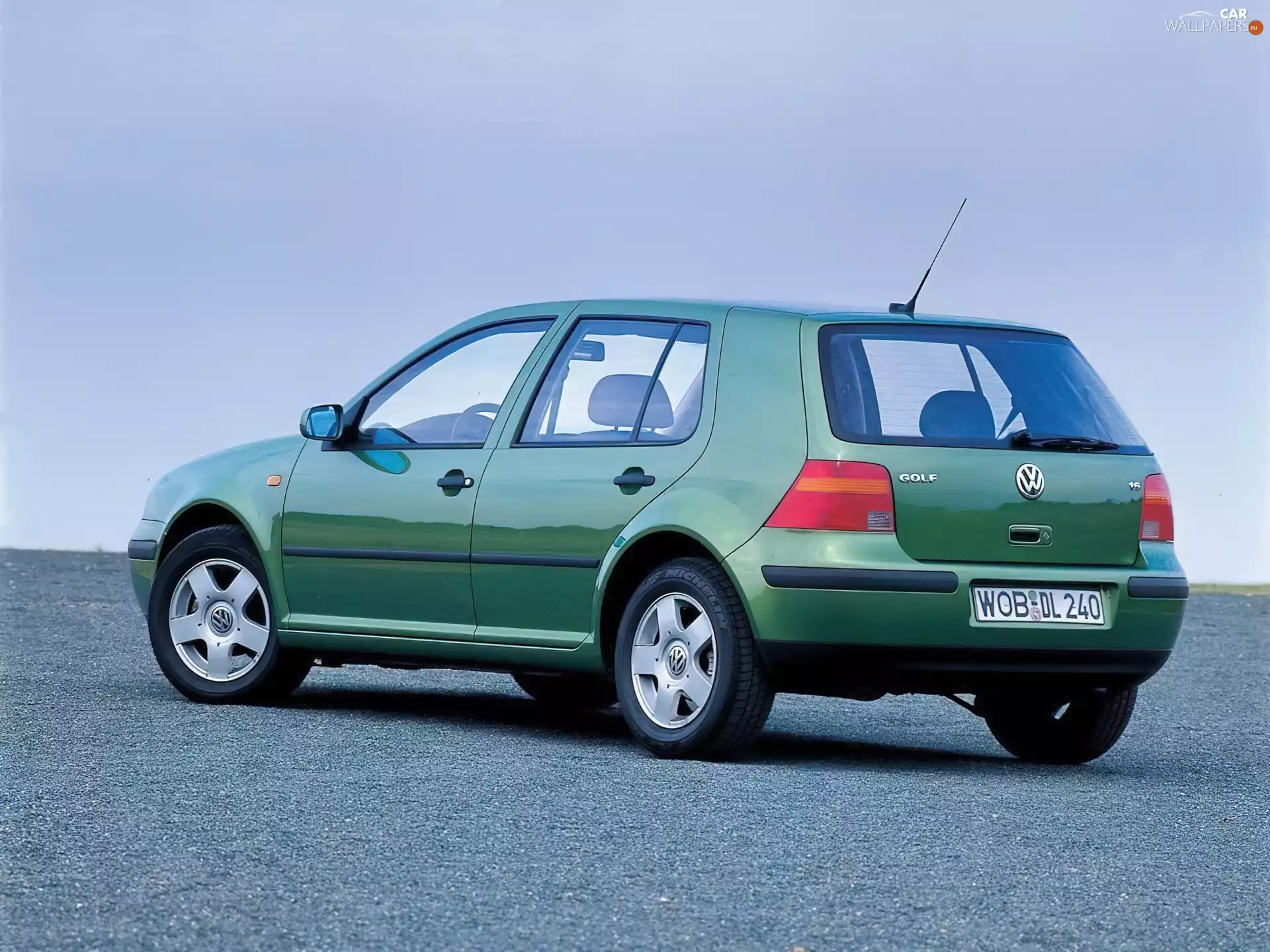 Golf 4, greenish