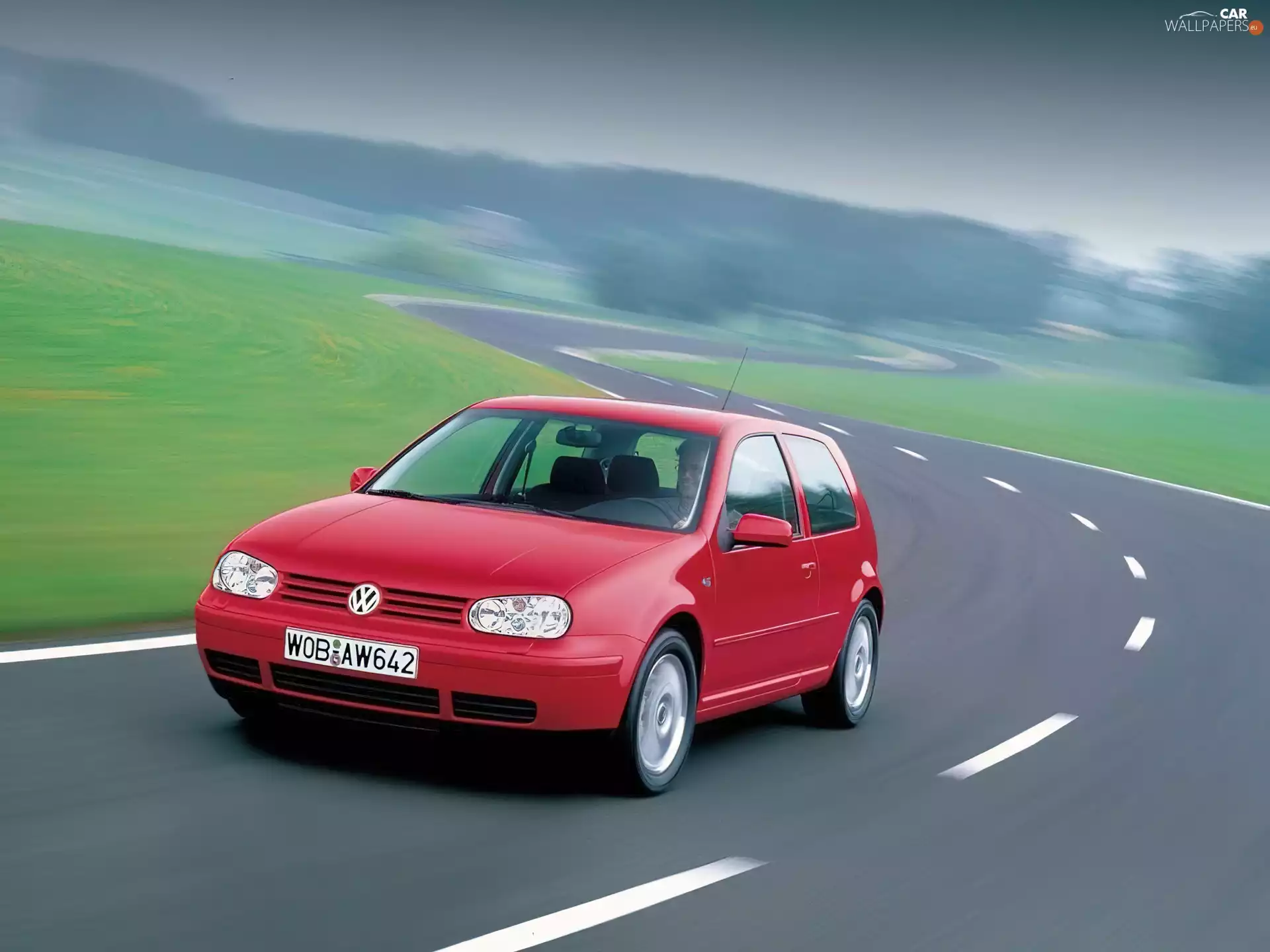 Golf 4, Red