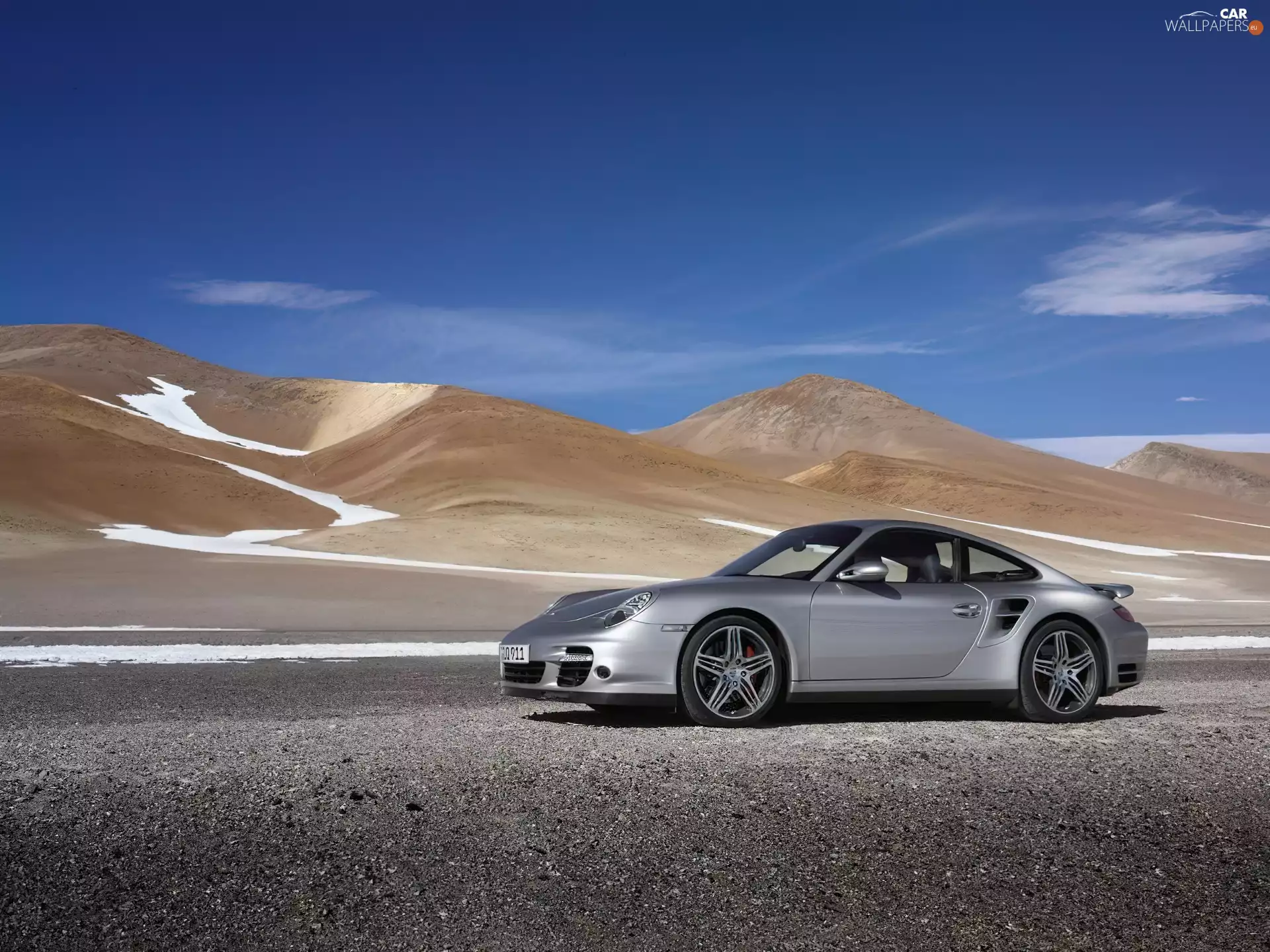 Carrera GT, on the sand