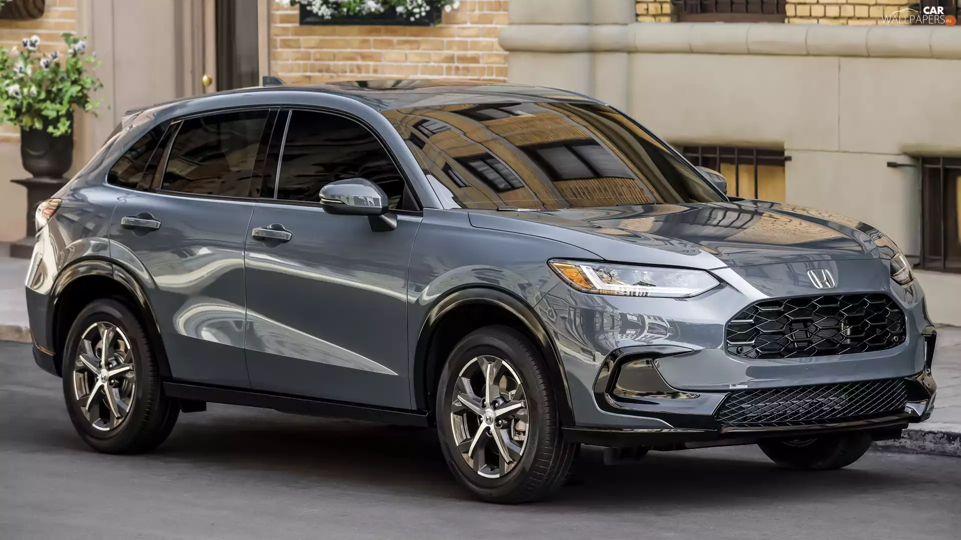 Front, Honda HR-V, side