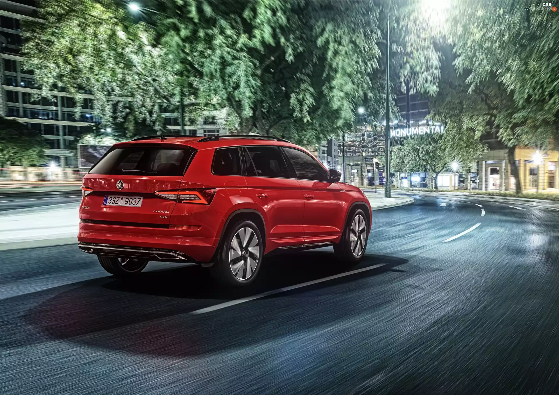 Skoda Kodiaq, red hot
