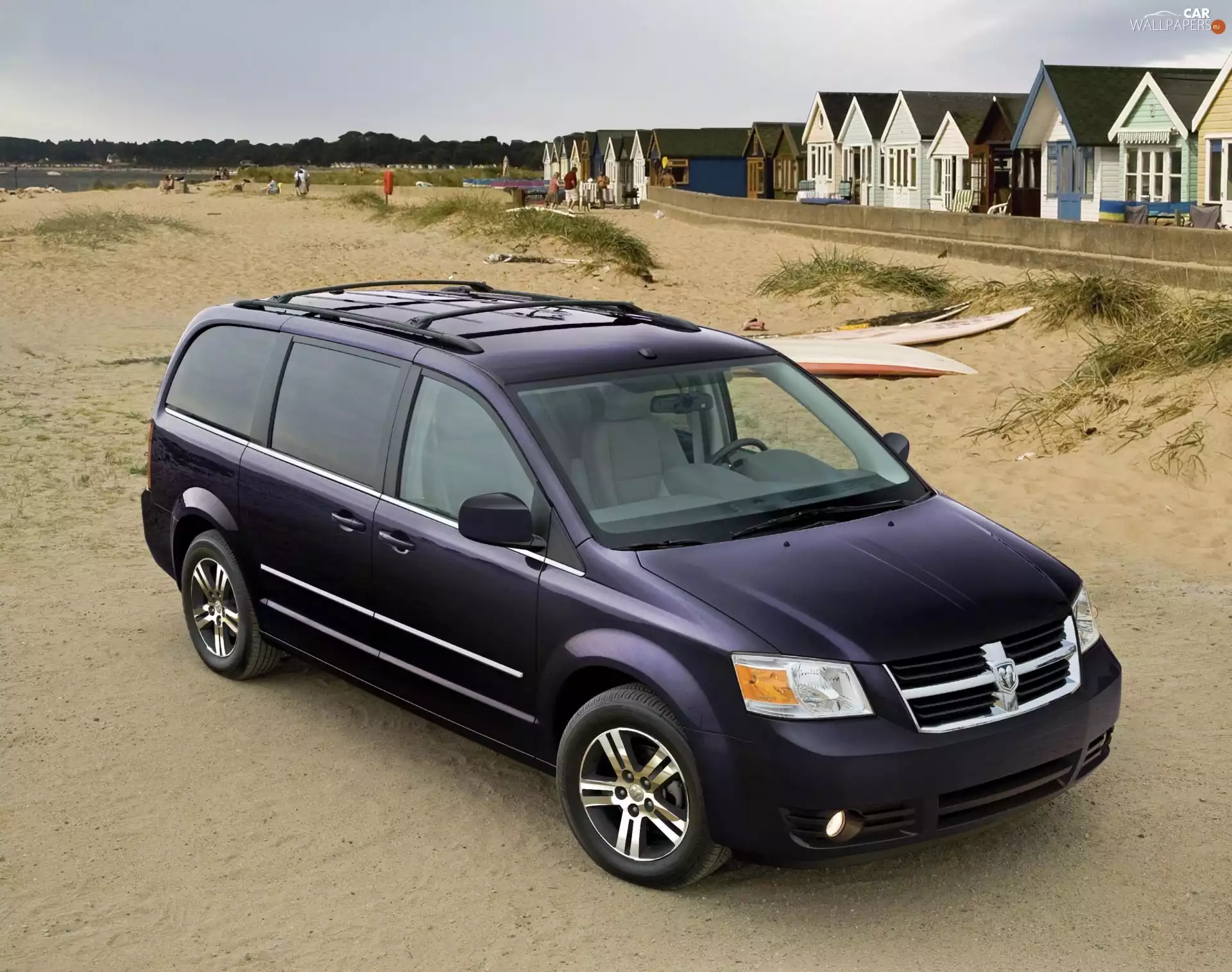 Beaches, Dodge Caravan, Houses