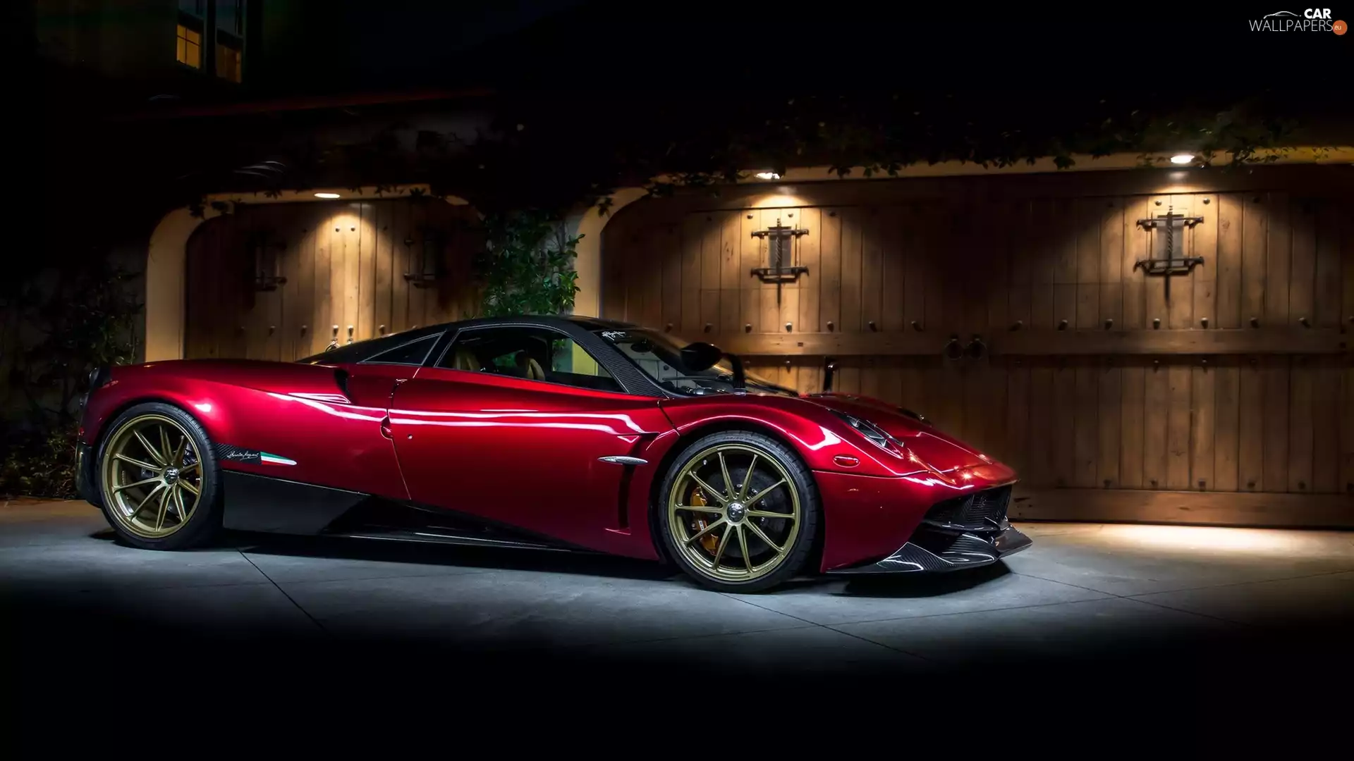 Gate, Red, Pagani Huayra