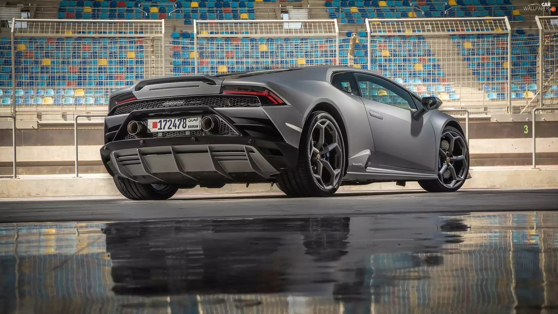 Back, Silver, Lamborghini Huracan