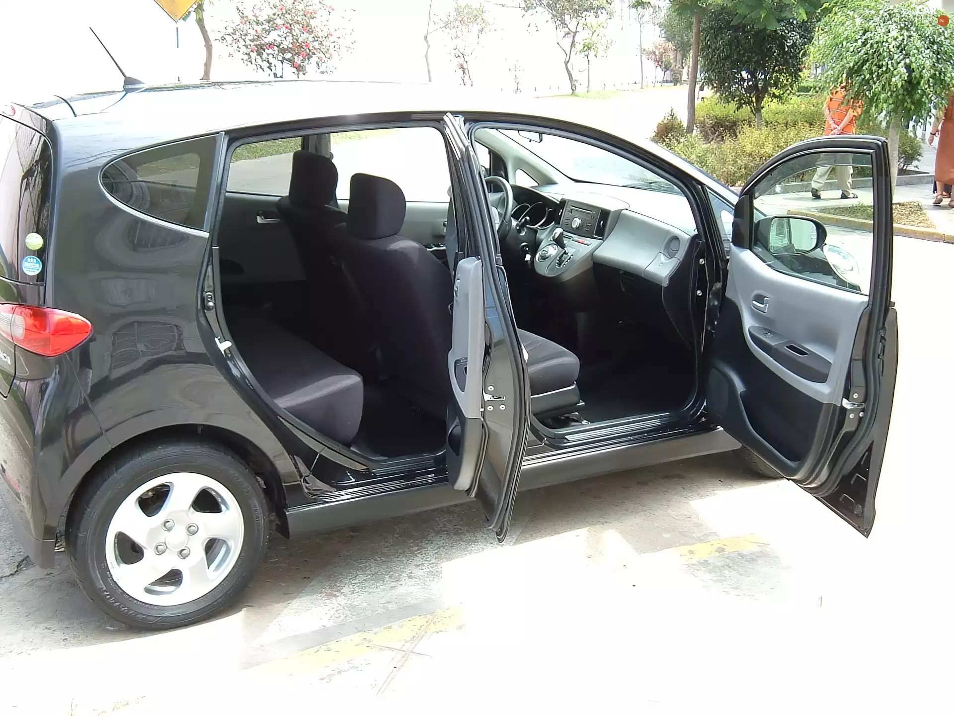 Automat, Daihatsu Sonica, interior