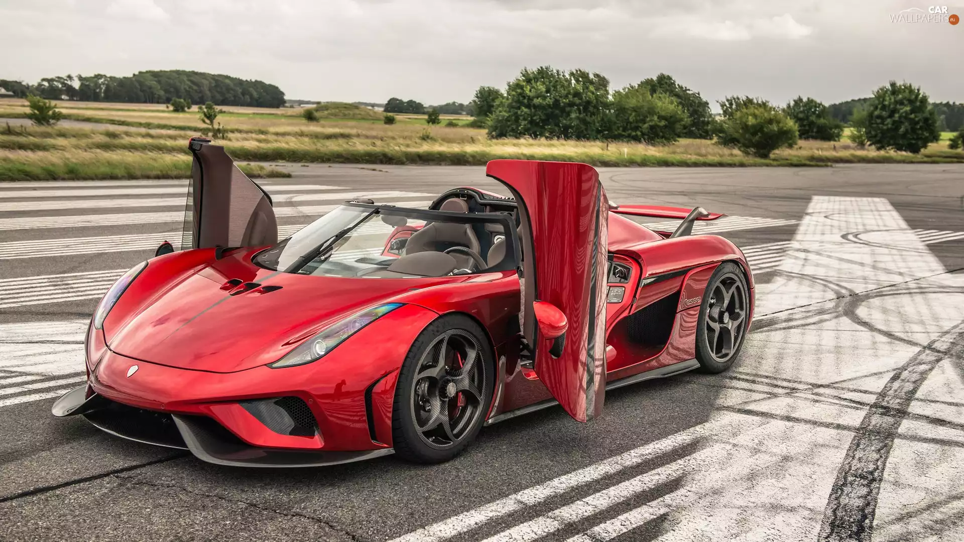 Koenigsegg Regera, Red