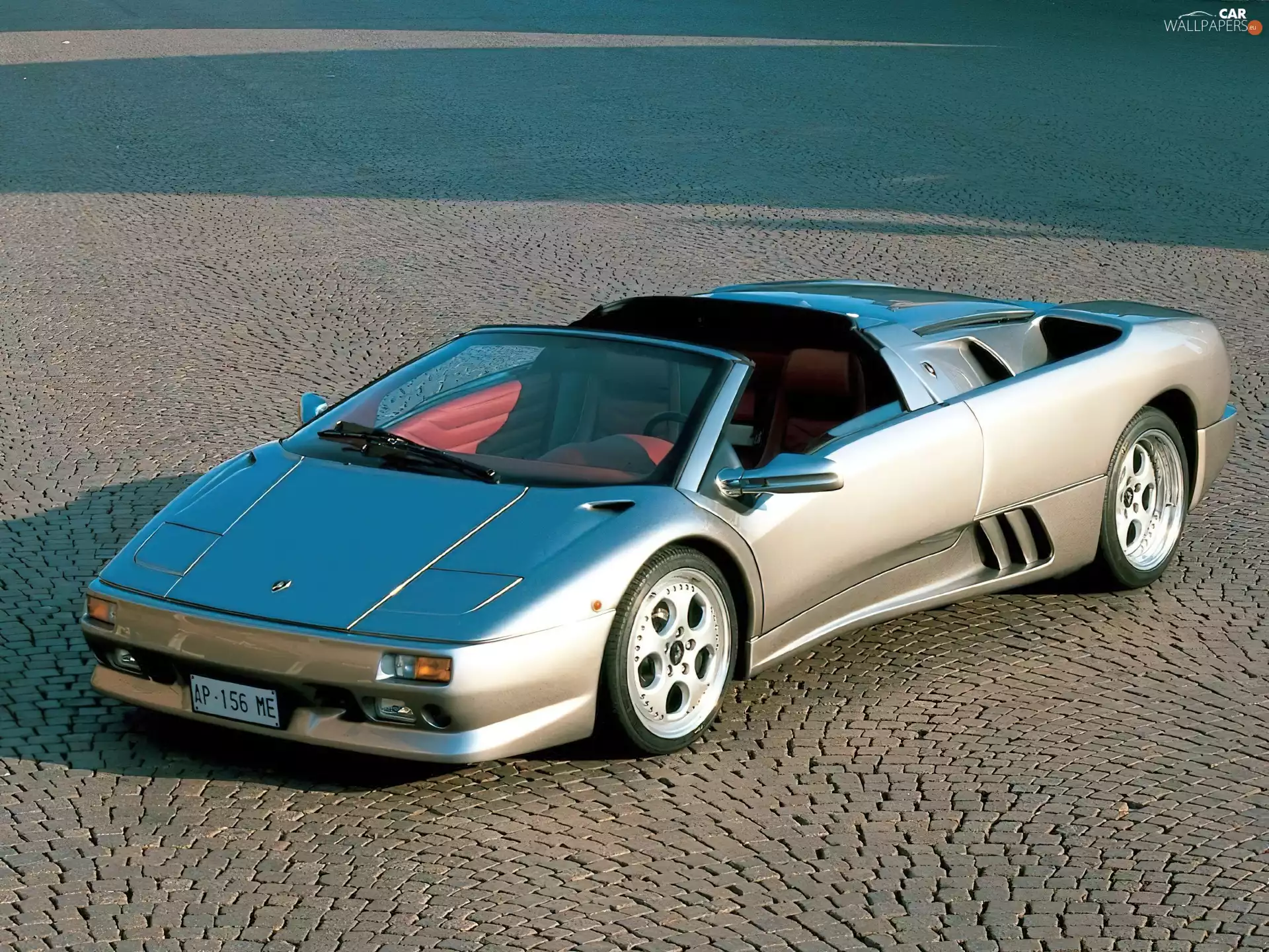 Lamborghini Diablo, Roadster