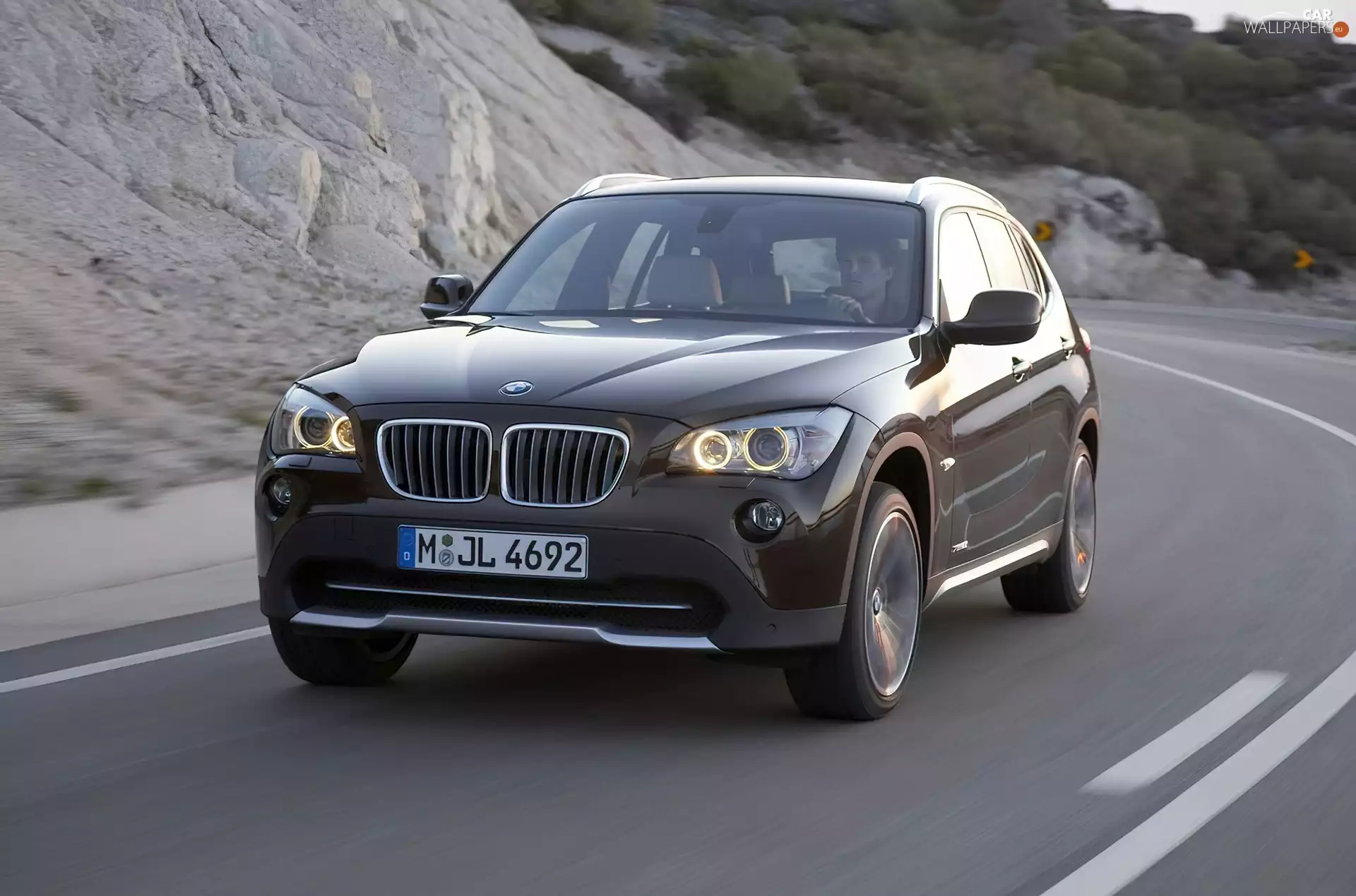 Front, BMW X1, makeweight