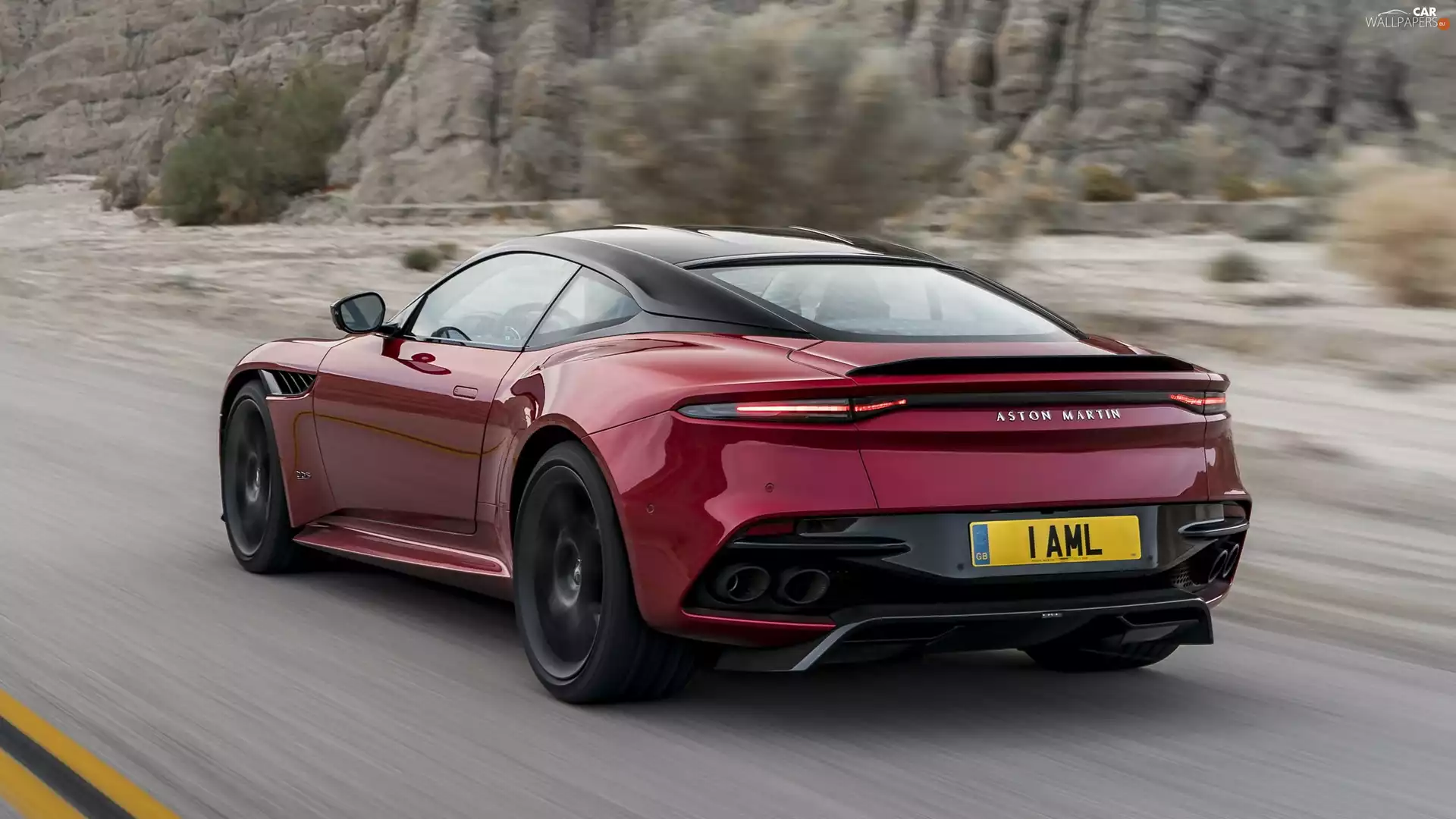 Aston Martin DBS Superleggera, Back