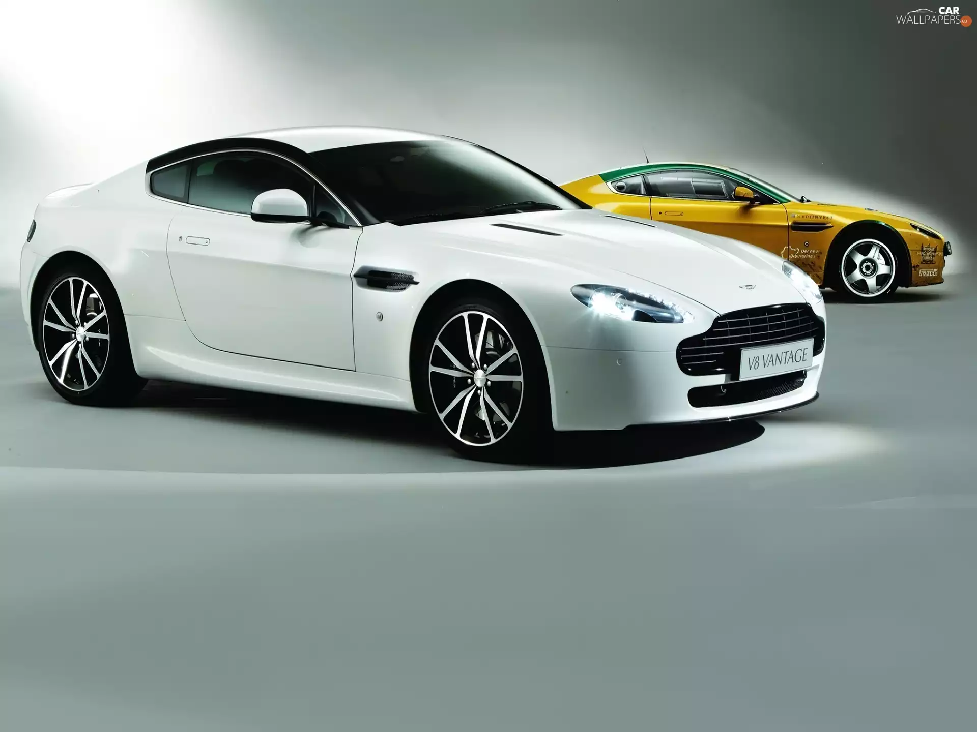 Aston Martin V8 Vantage, comparison