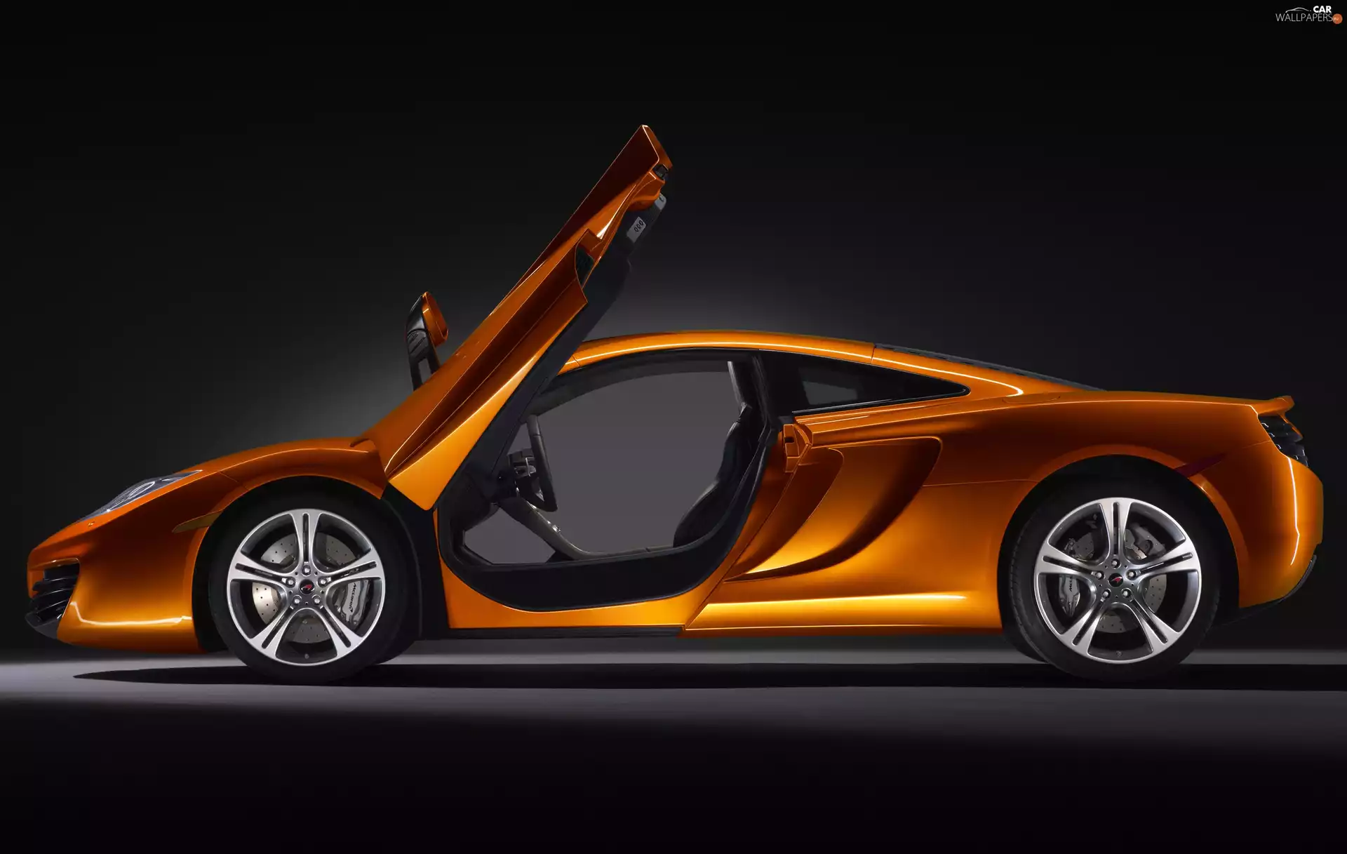 McLaren MP4-12C