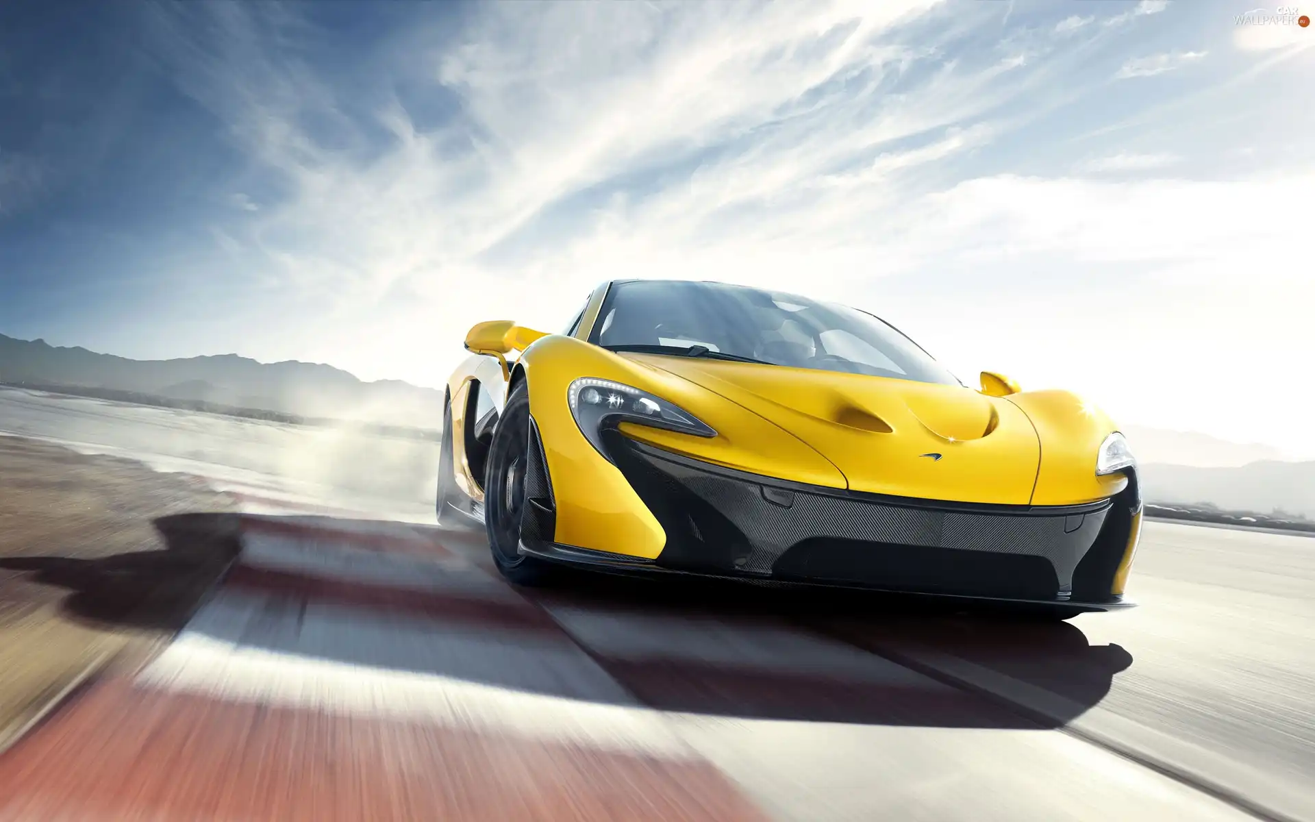 McLaren P1