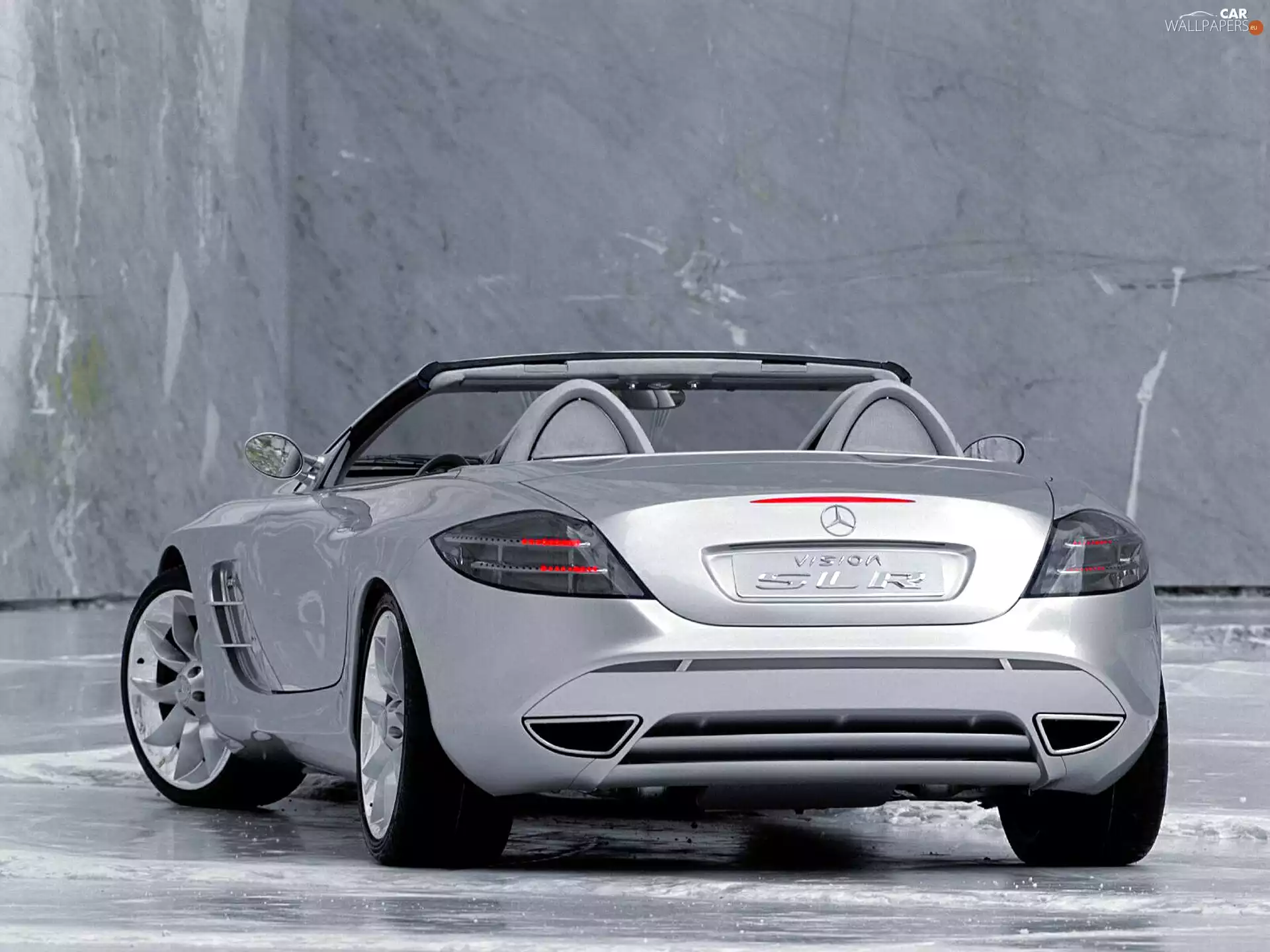 Mercedes SLR, Back