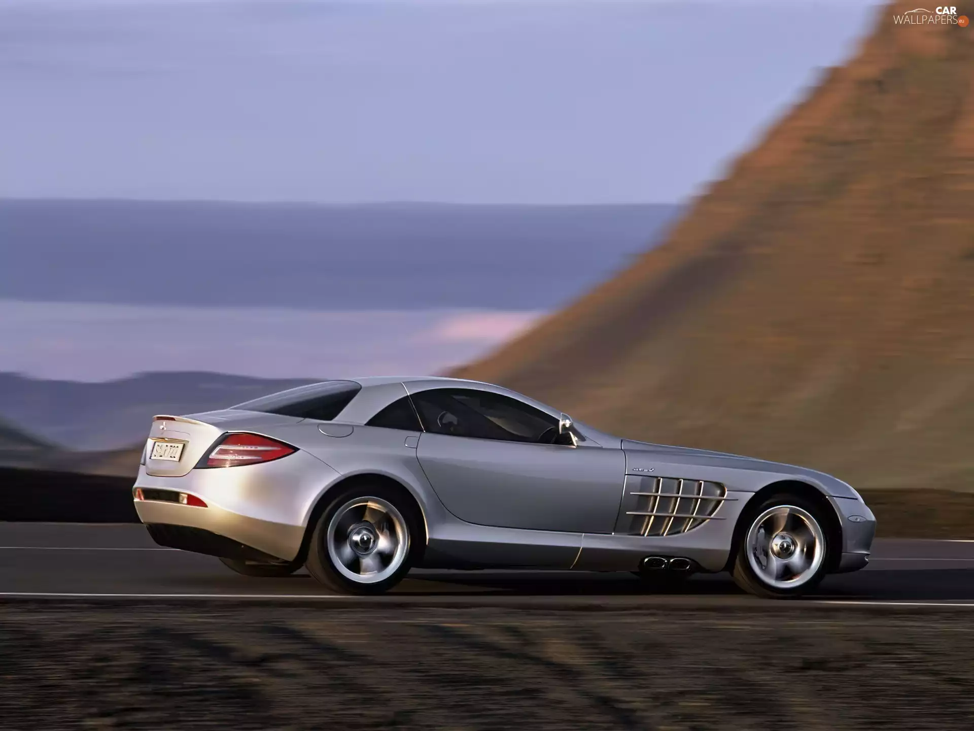 Mercedes SLR