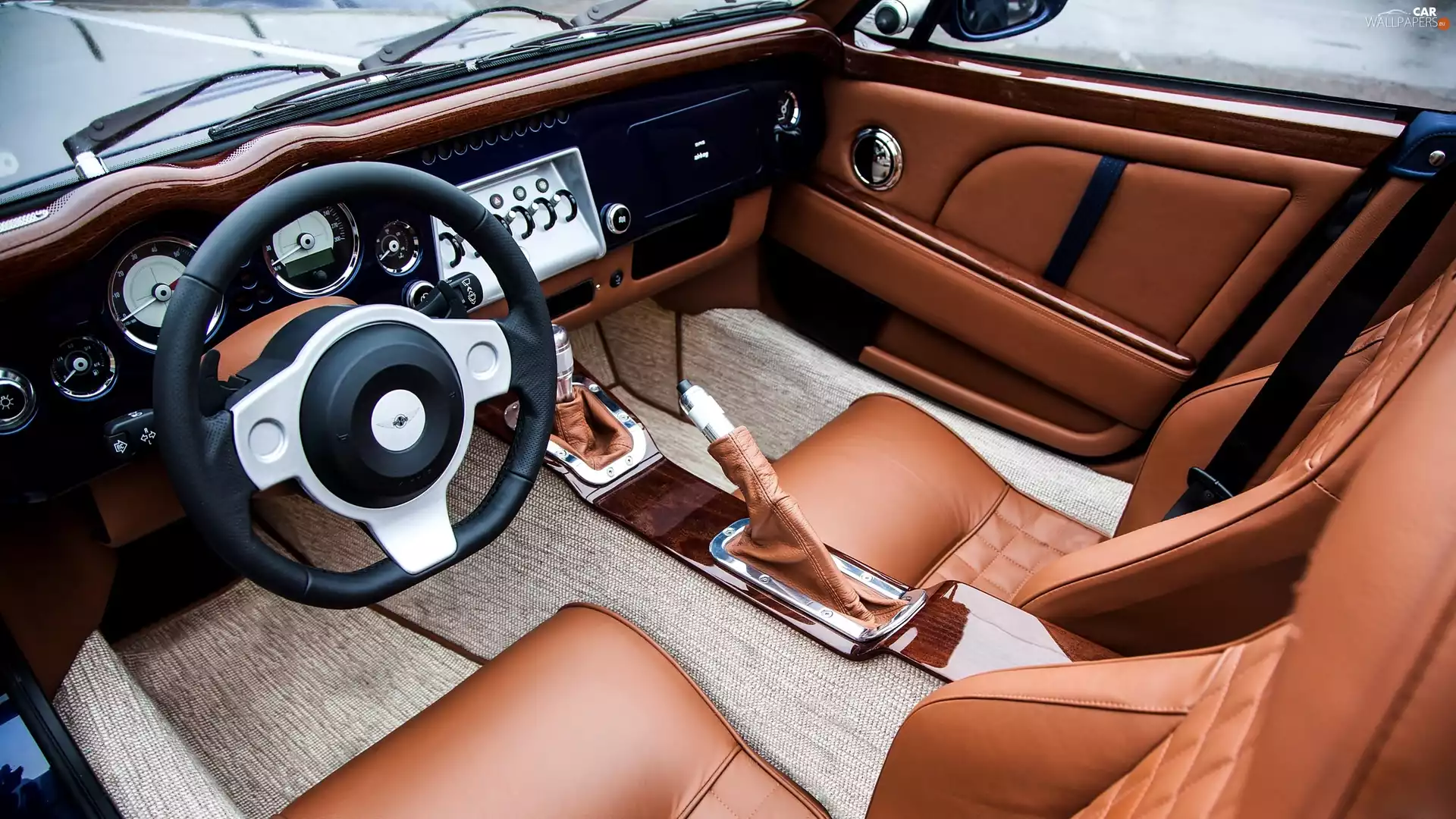 interior, Morgan Aero 8, 2015