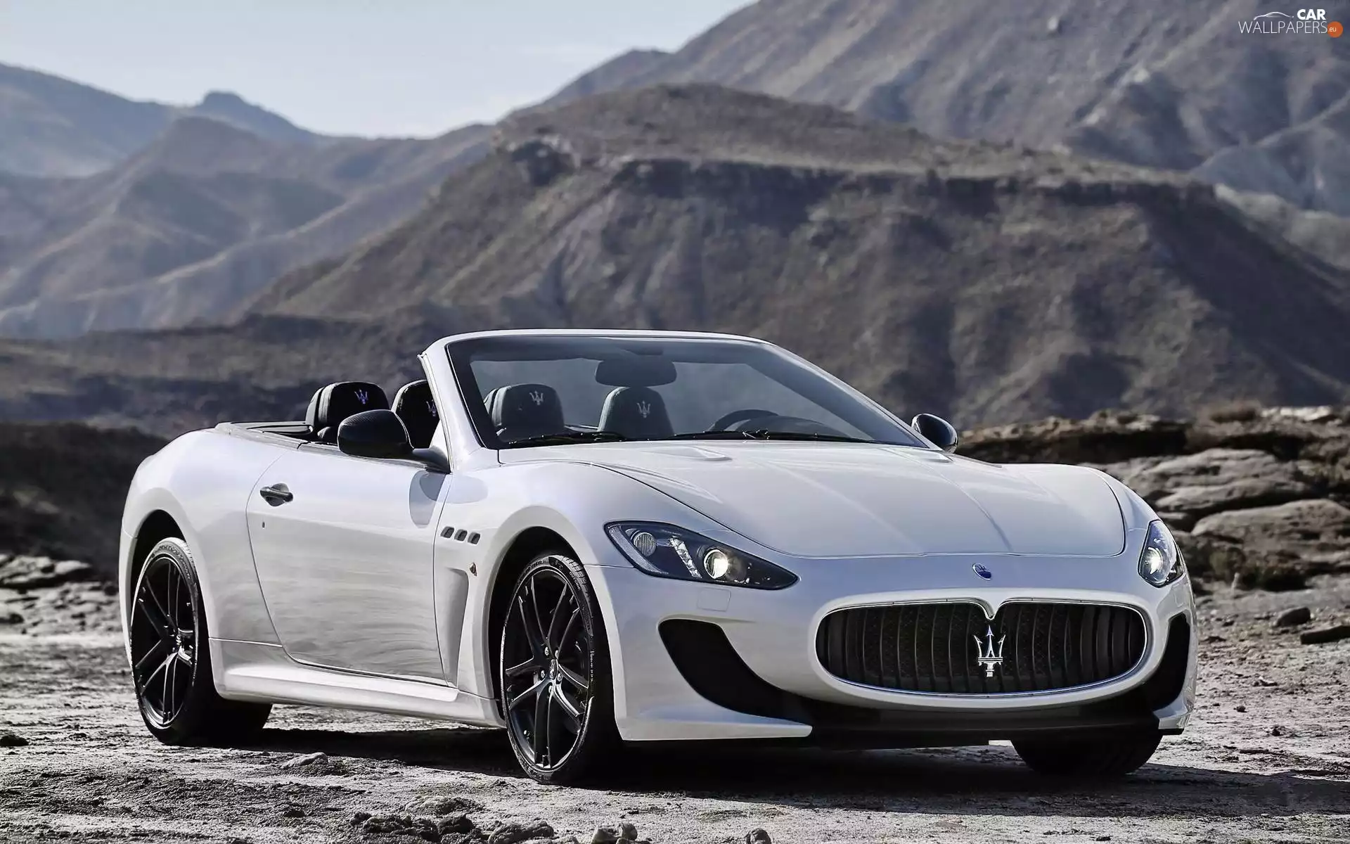 Mountains, maserati, Way