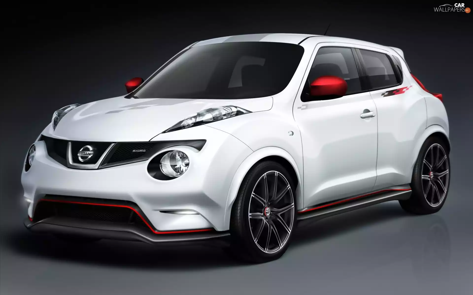 White, Nissan Juke Nismo