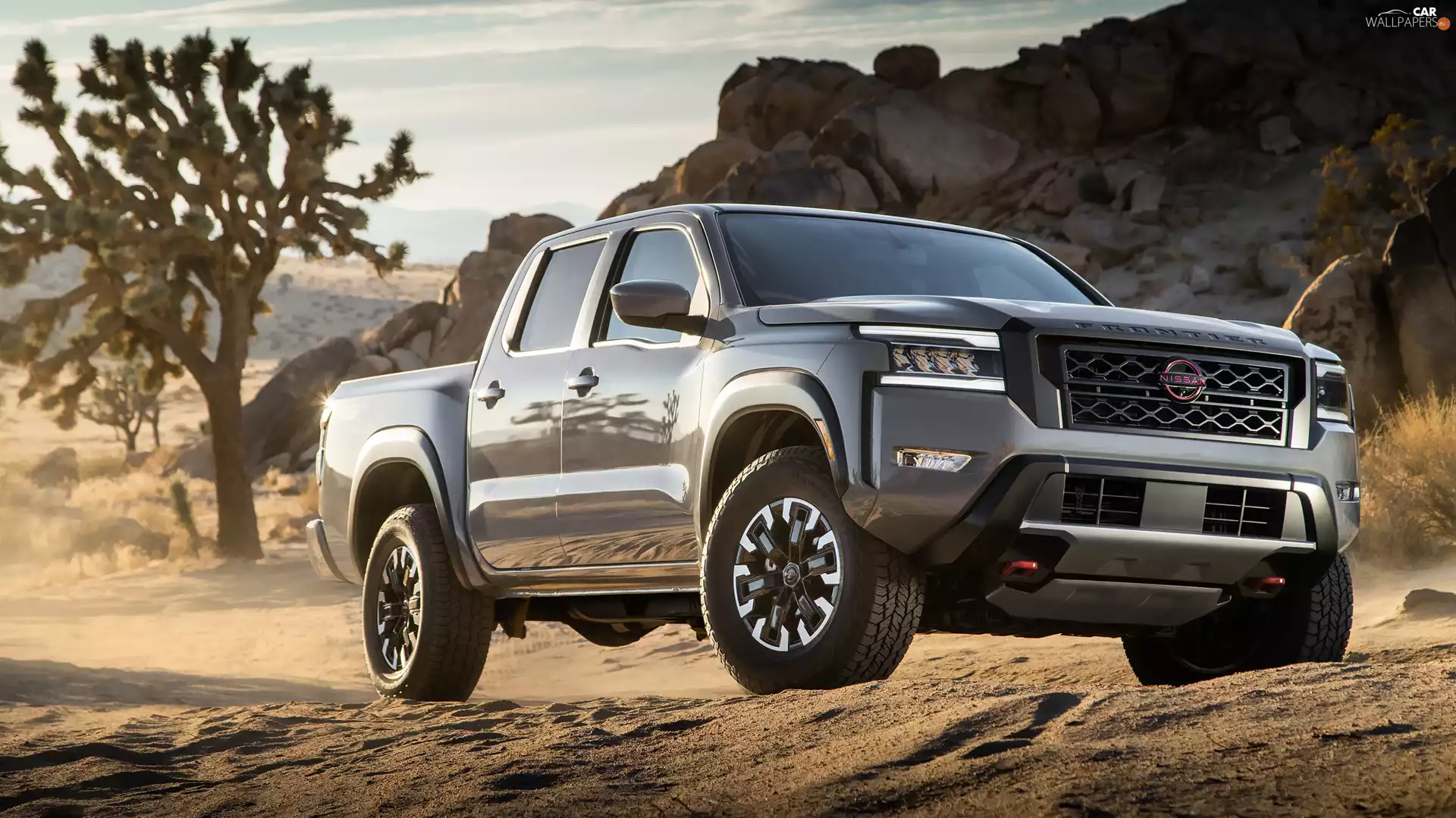 Nissan Frontier, Front