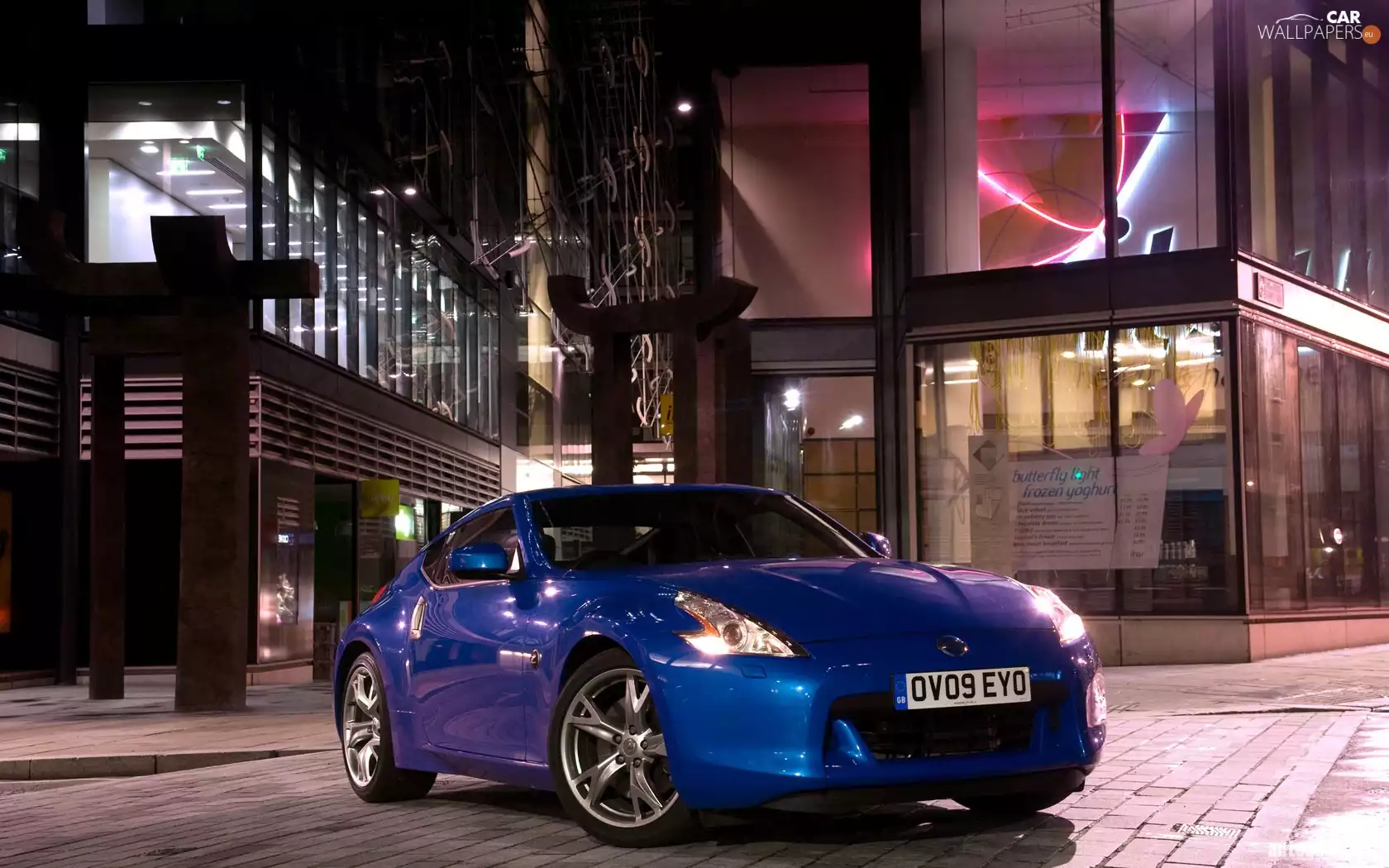 Nissan 370Z, Town