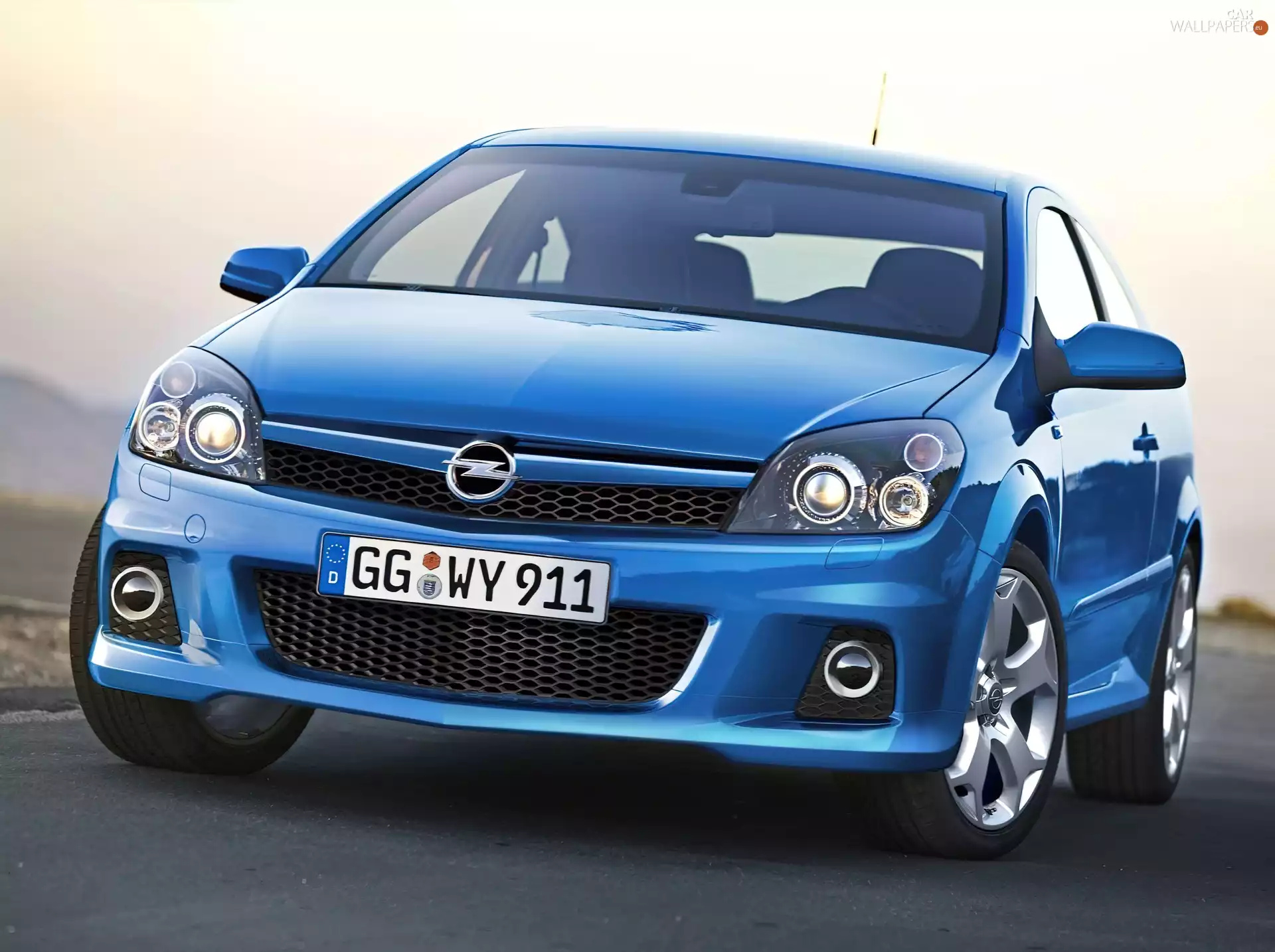 Opel Astra OPC