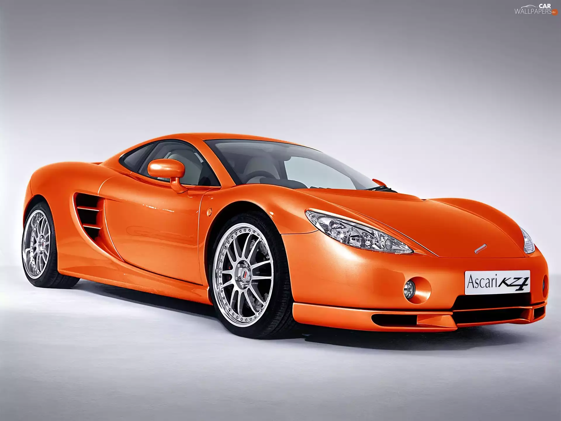 Orange, Ascari KZ1