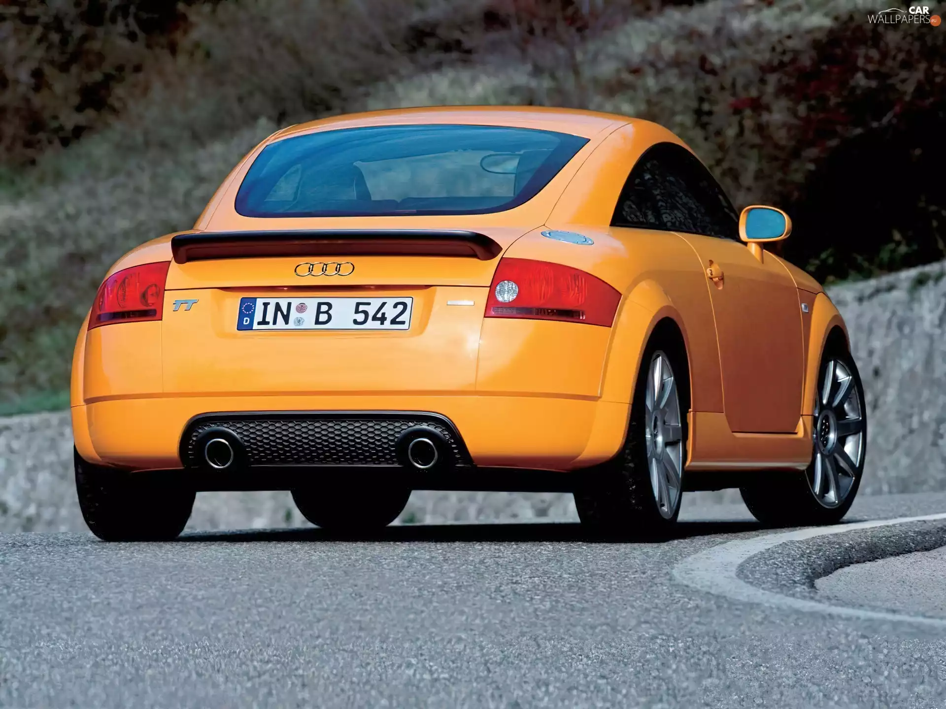 Orange, Audi TT