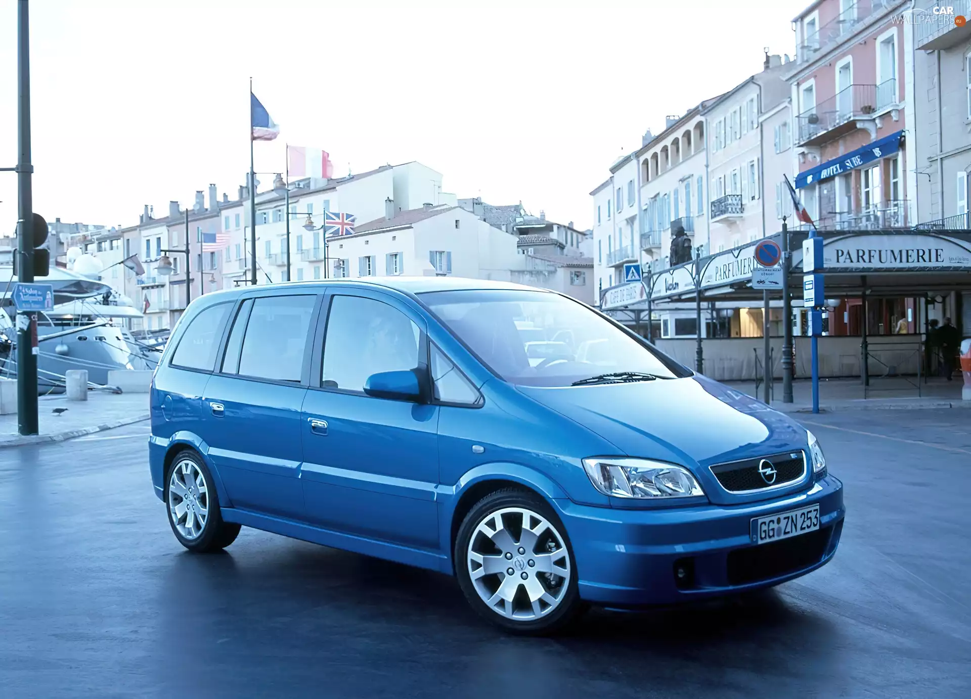 Opel Zafira, OPC package