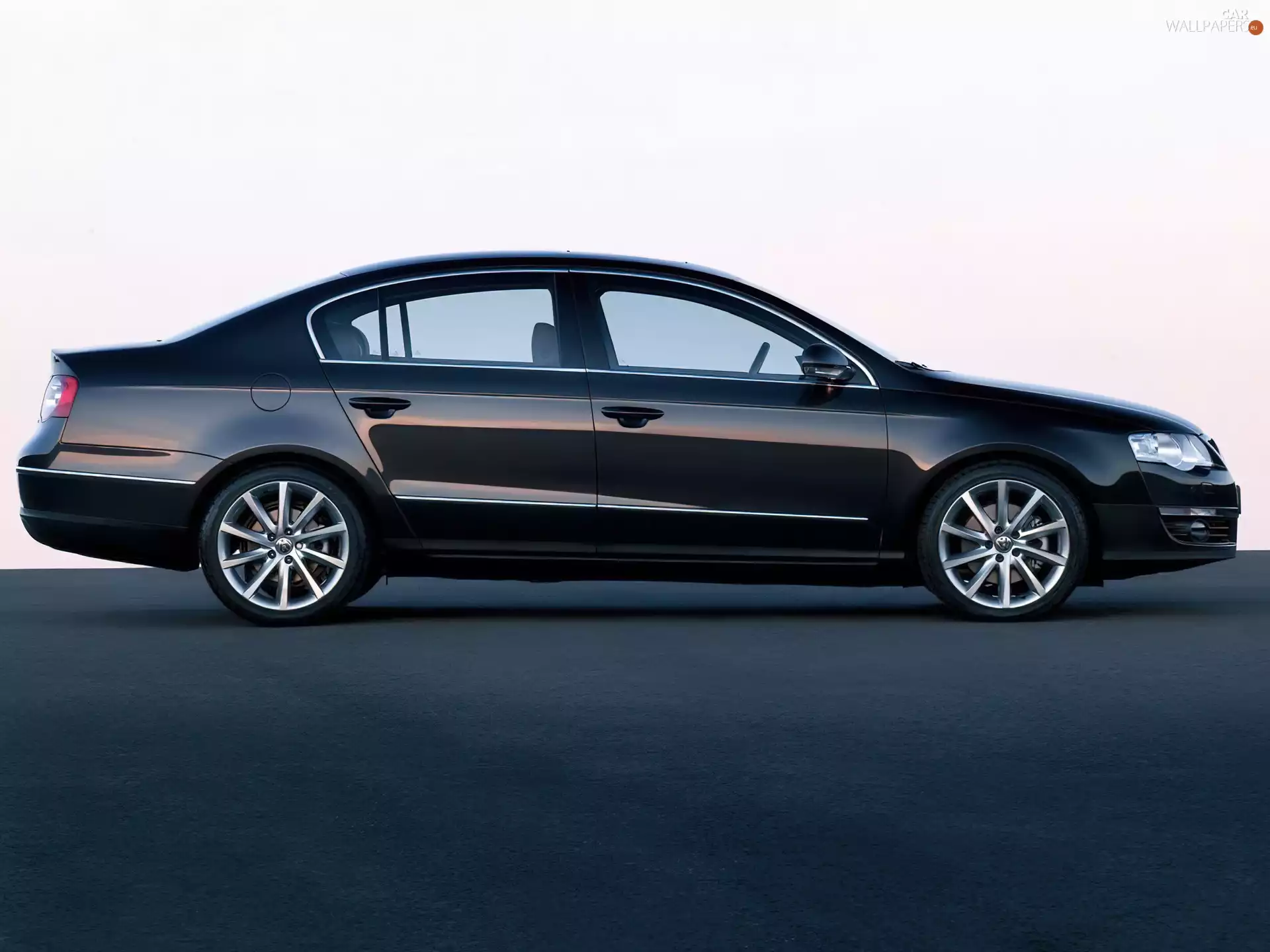 Passat B6, Black paint