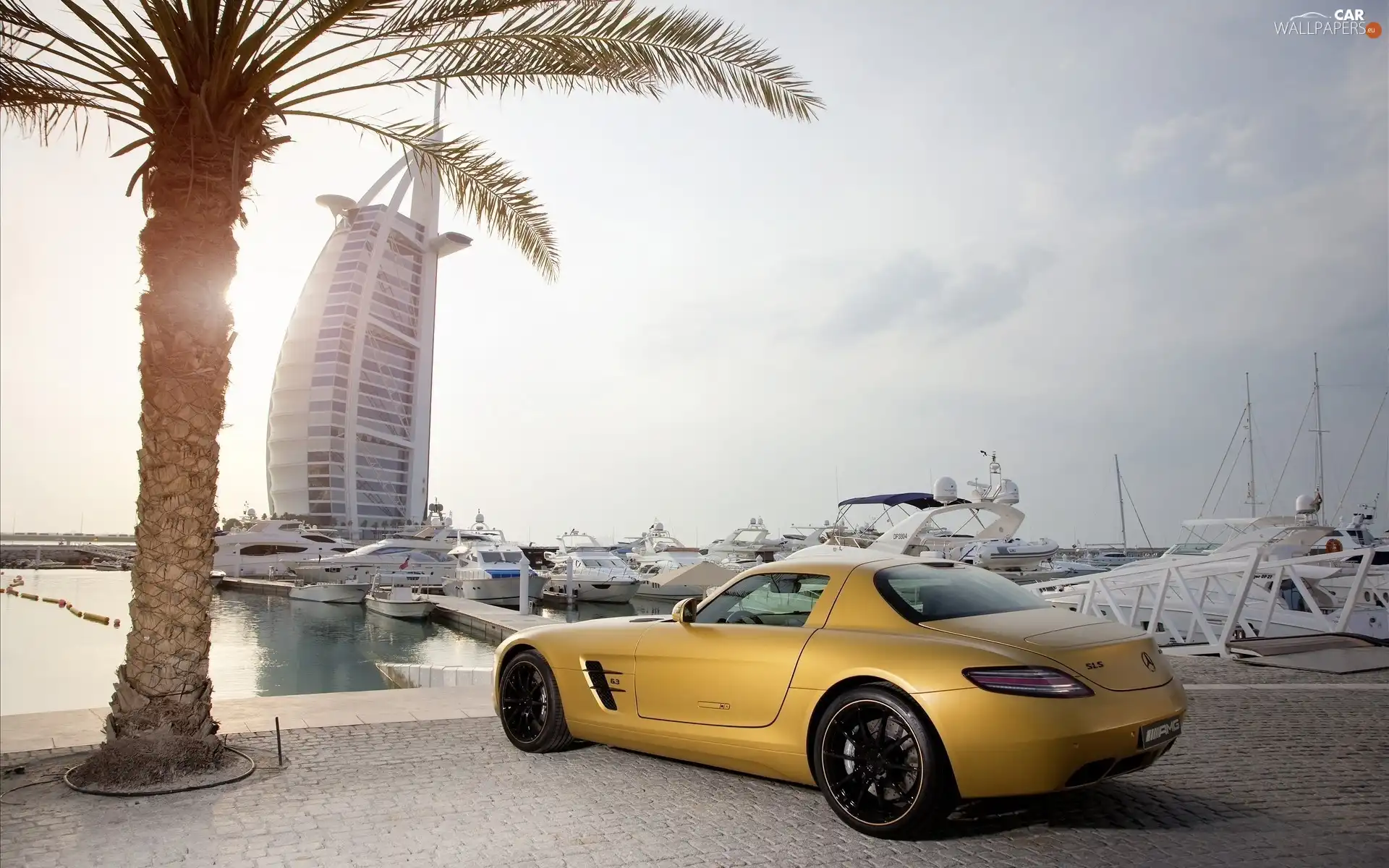 Yellow, Hotel hall, SLS, Burj Al Arab, Dubaj, Mercedes, Palm