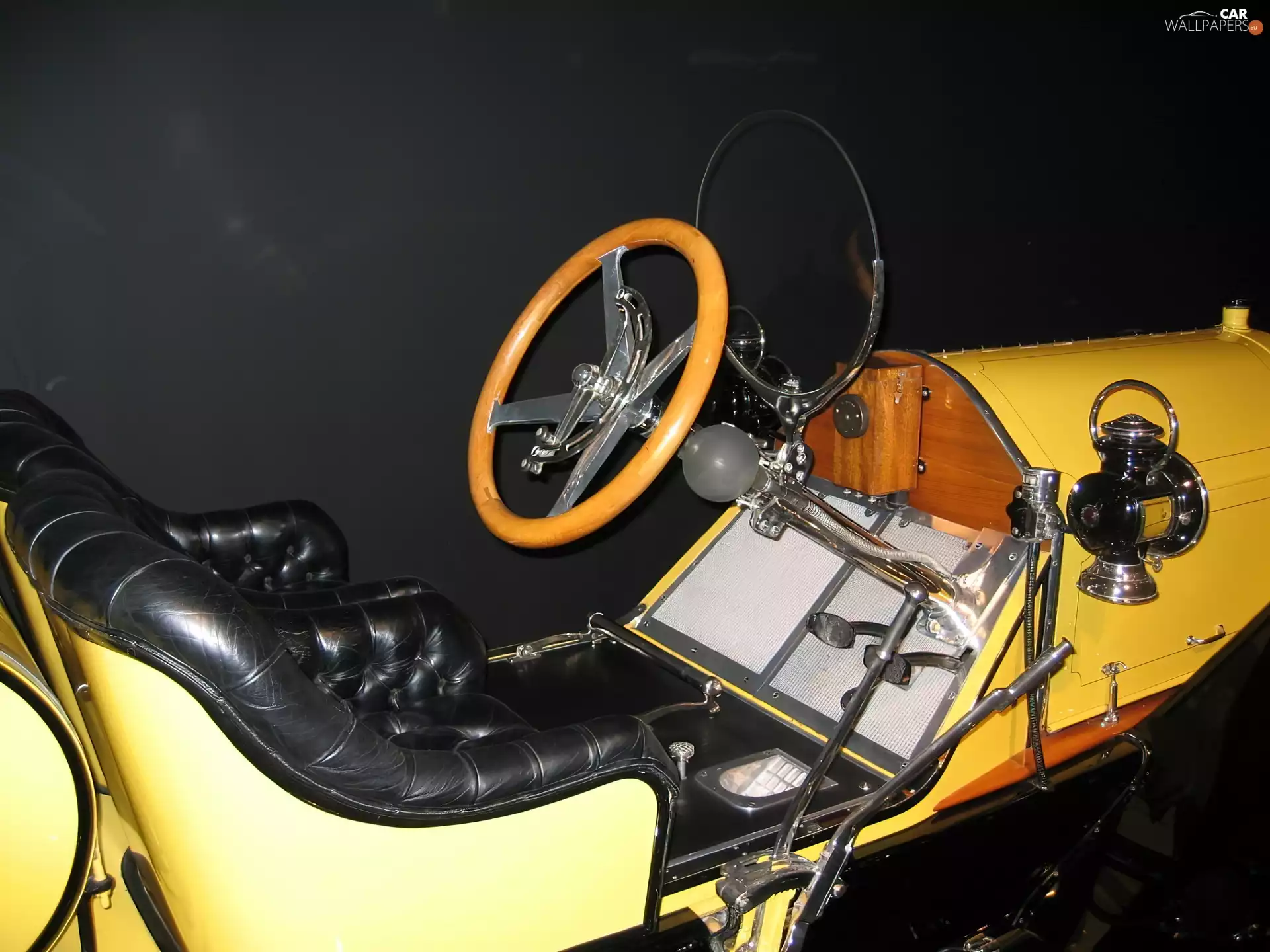 pedals, Cadillac, driver