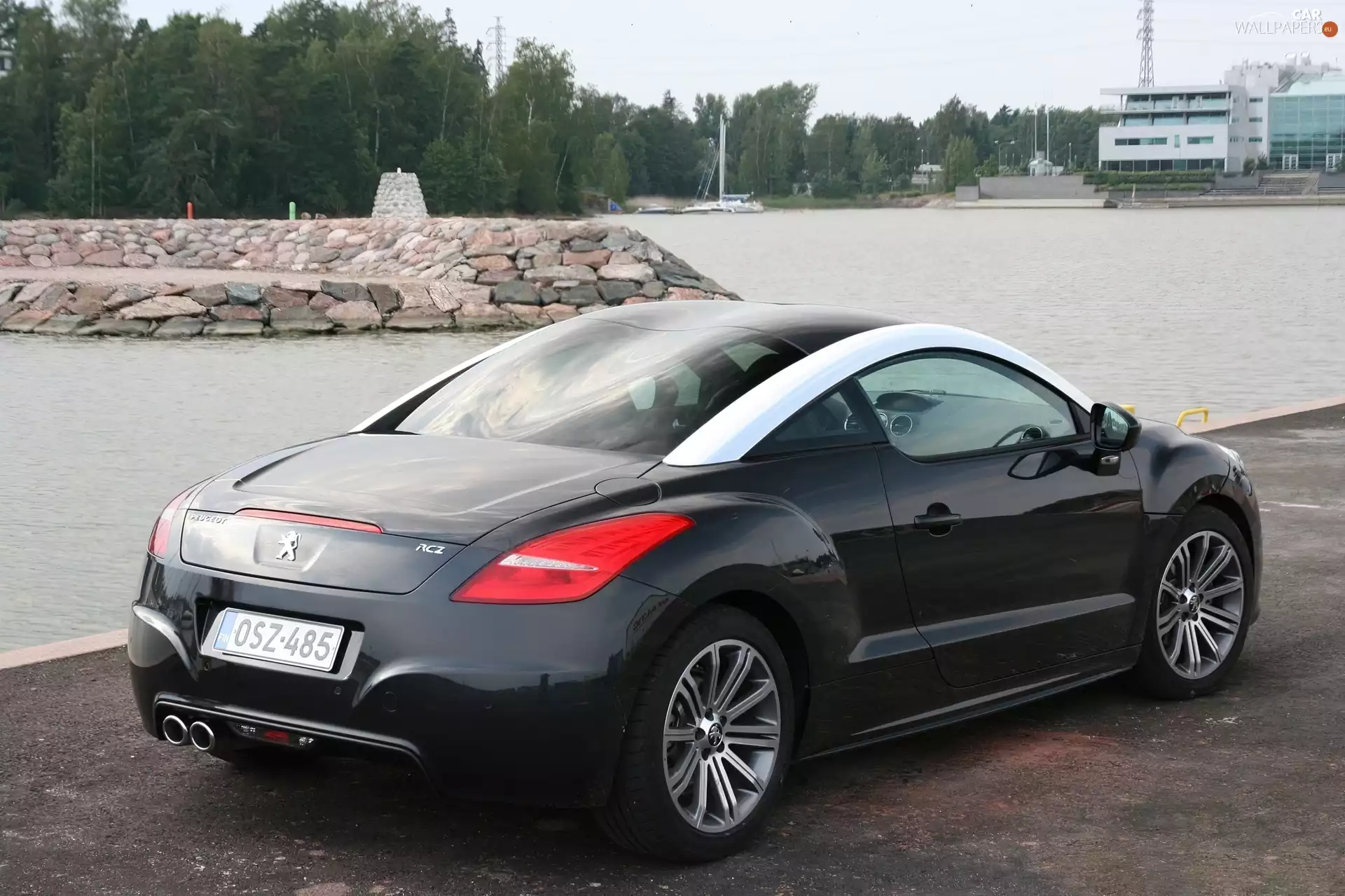 Peugeot RCZ, River