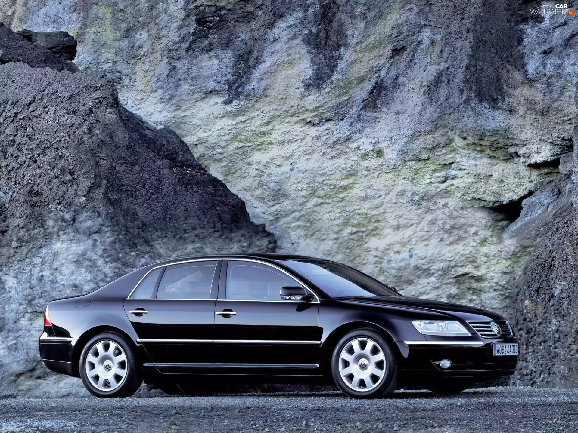 Phaeton, Black paint
