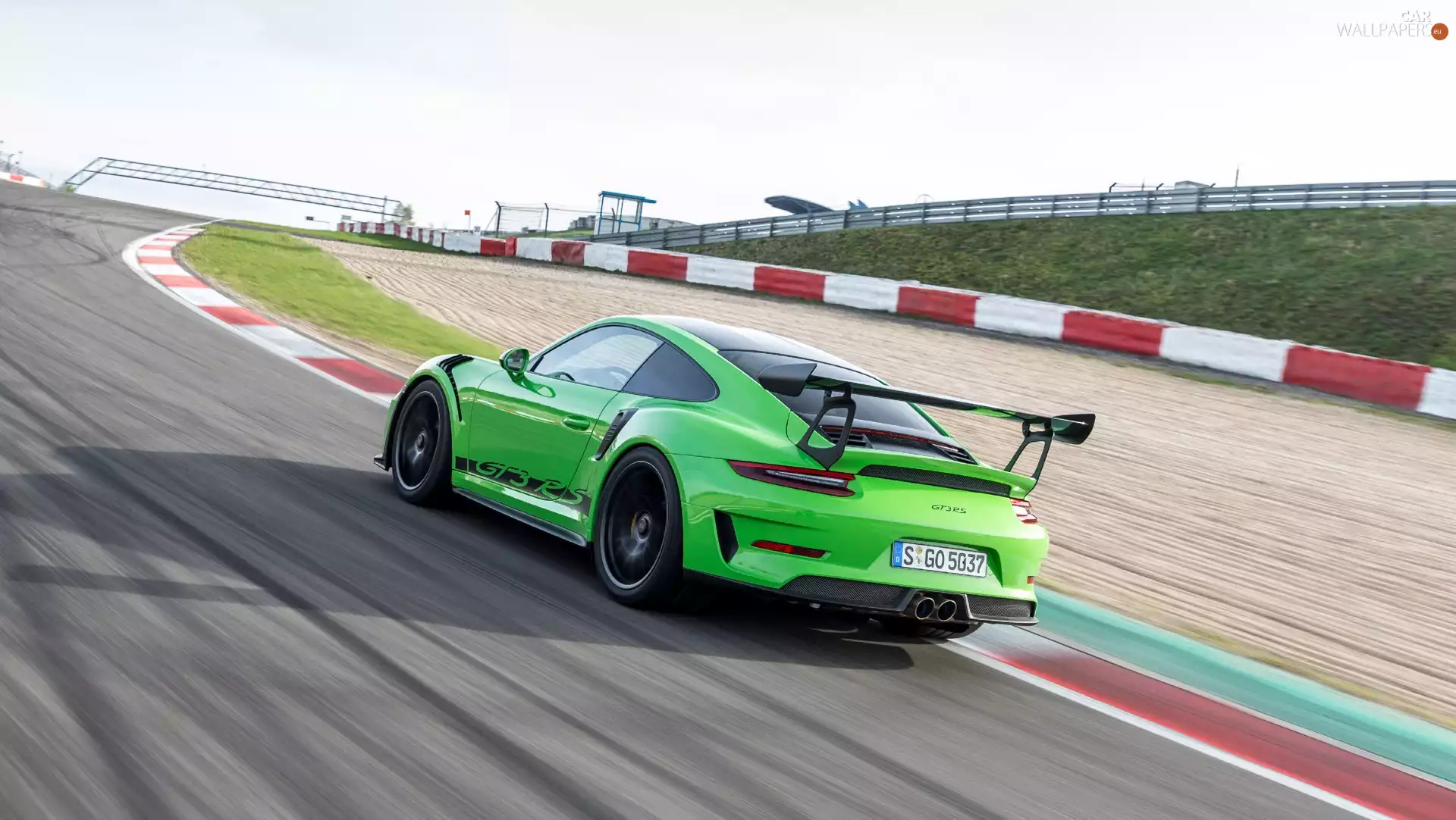 Back, green ones, Porsche 911 GT3 RS